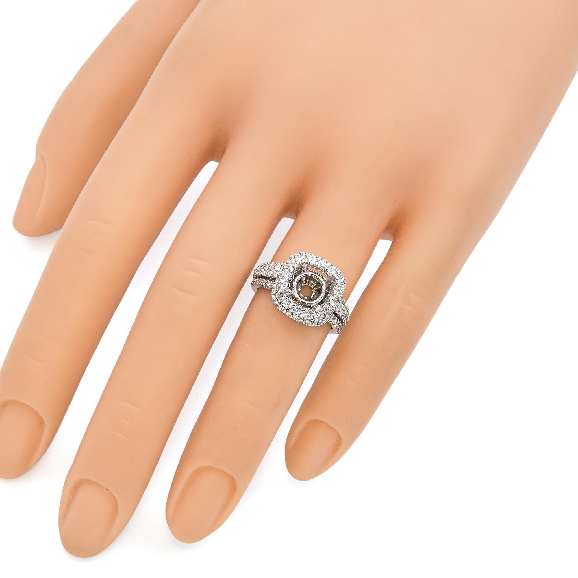Taille ronde Simon G, bague de fiançailles à halo de diamants 18 carats en vente
