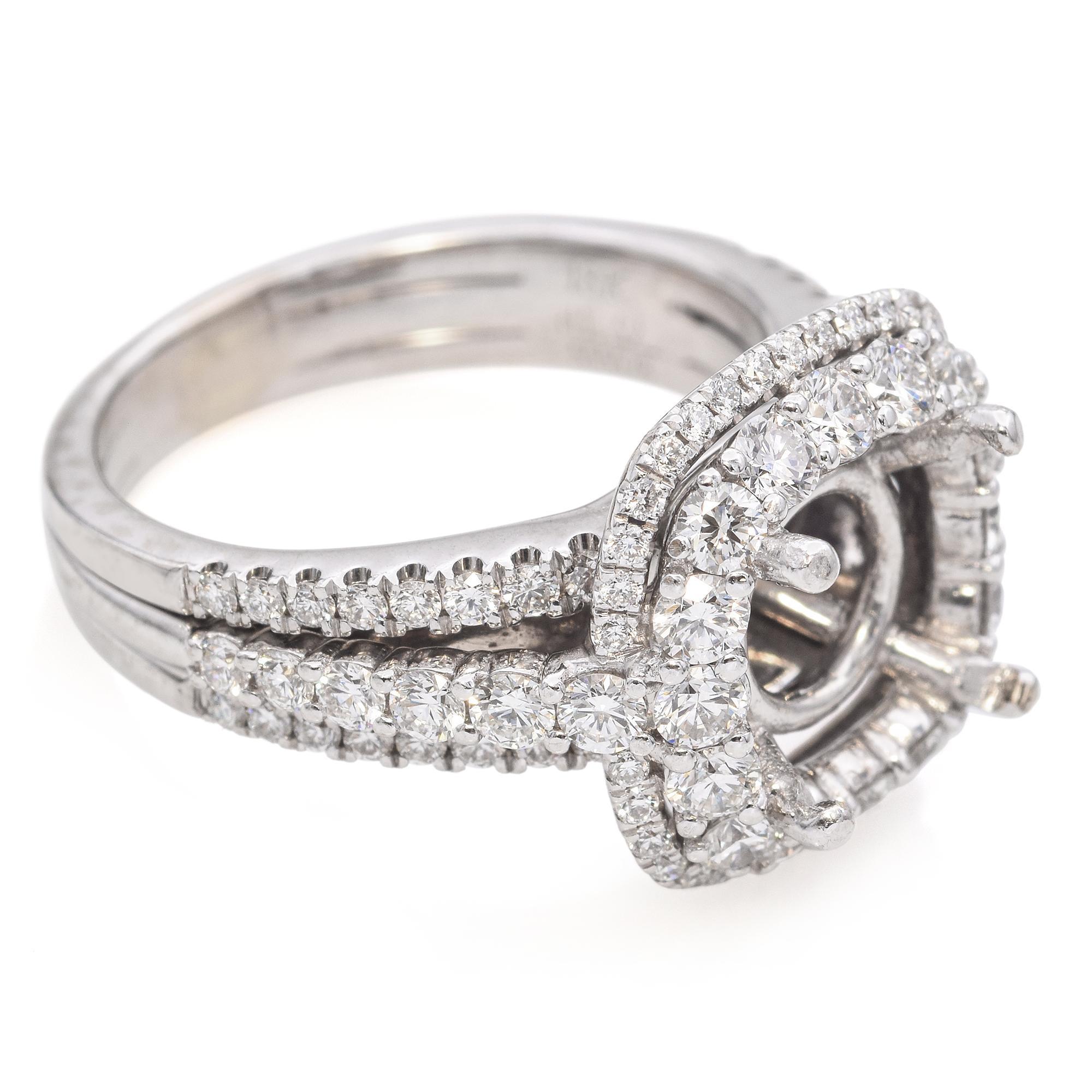 Simon G, bague de fiançailles à halo de diamants 18 carats en vente 1