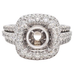 Used Simon G 18k Diamond Halo Semi-Mount Engagement Ring