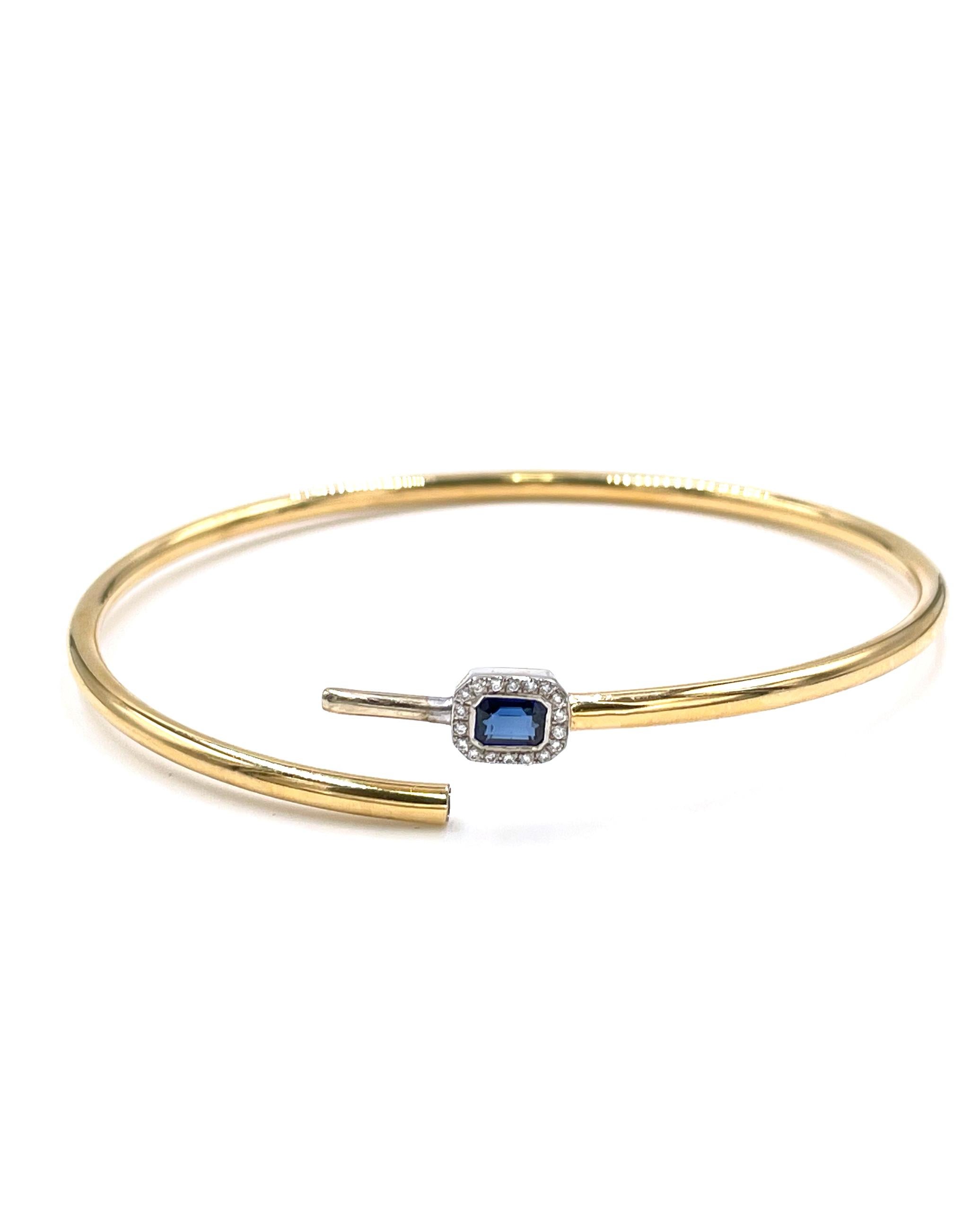Emerald Cut Simon G. 18K Gold Bangle Bracelet with Diamonds and Sapphire - LB2494 For Sale