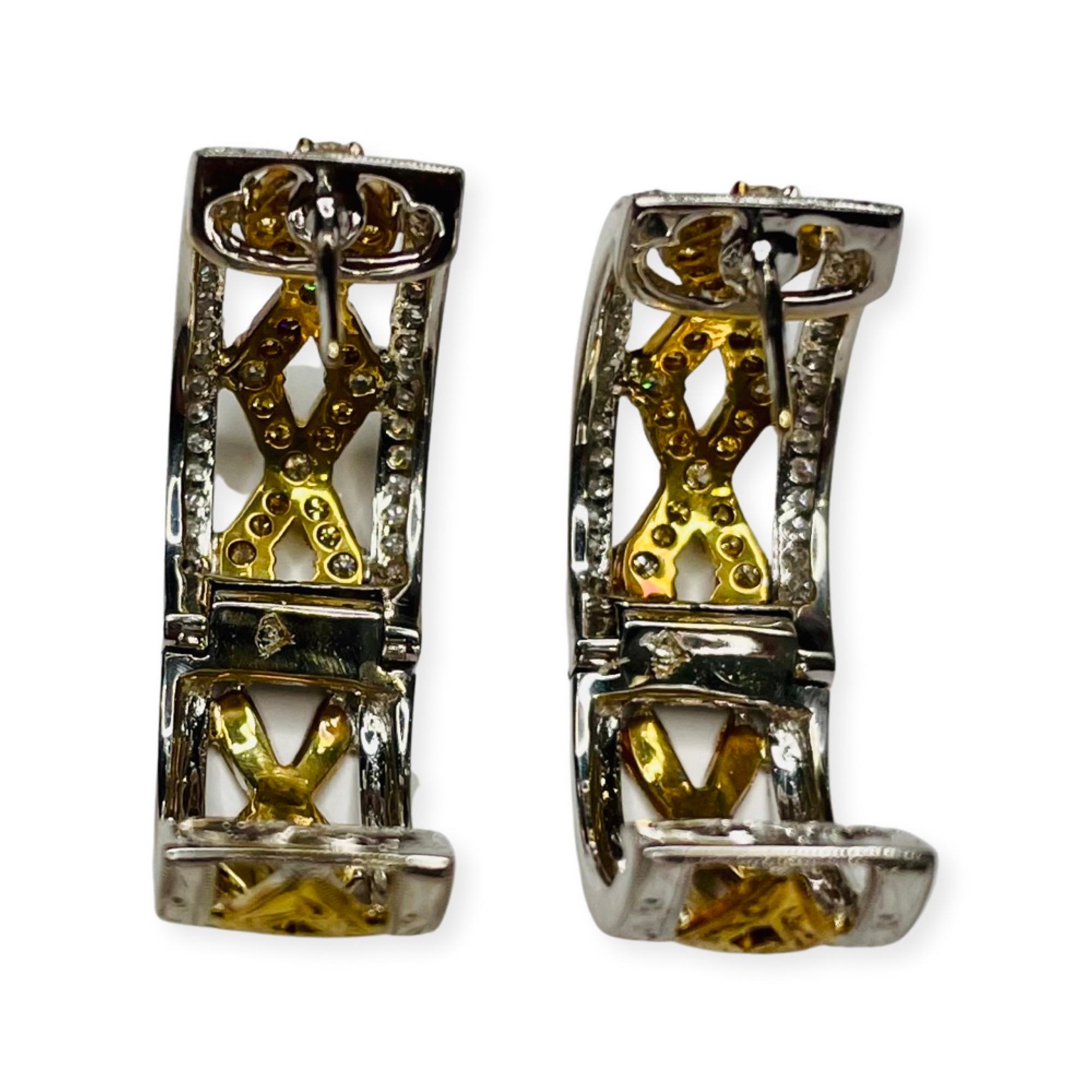 Round Cut Simon G 18K White & Yellow Gold Reversible Huggie Diamond Earrings For Sale