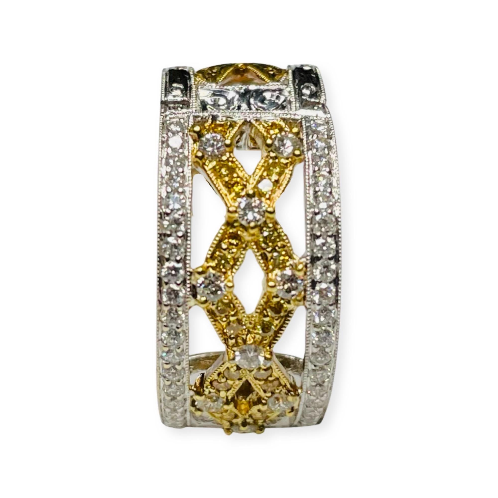 Simon G 18K White & Yellow Gold Reversible Huggie Diamond Earrings In New Condition For Sale In Kirkwood, MO