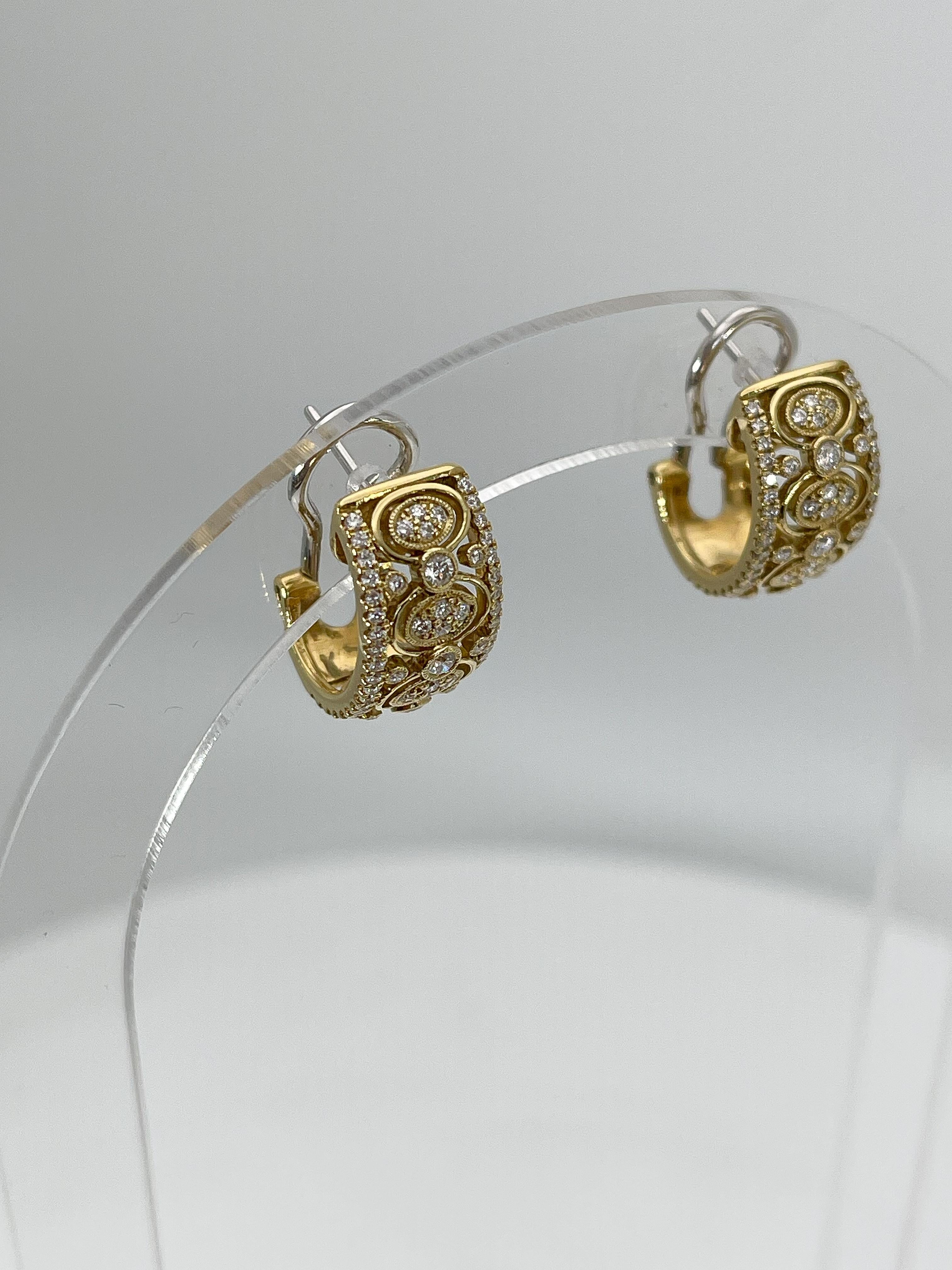 Simon G 18K Yellow Gold .70 CTW Diamond Fashion Earrings In Excellent Condition For Sale In Stuart, FL