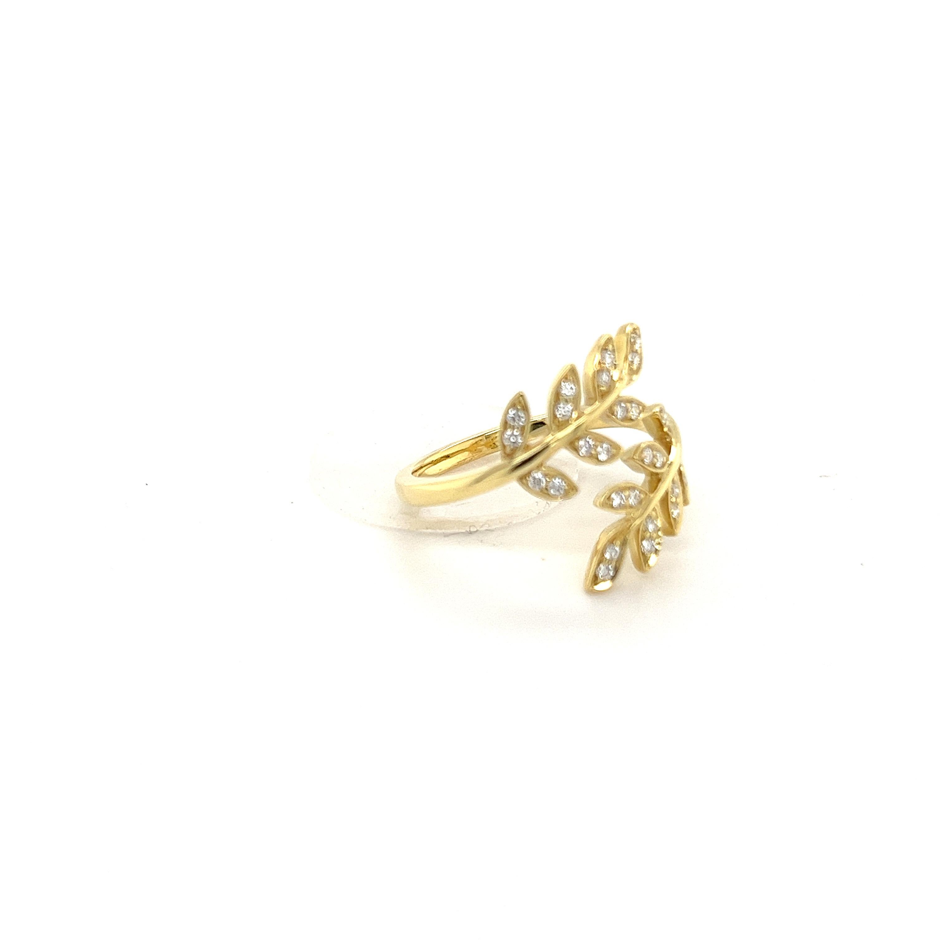 Simon G 18K Yellow Gold and Diamonds Open Style Ring Inspired by Nature For Sale 6
