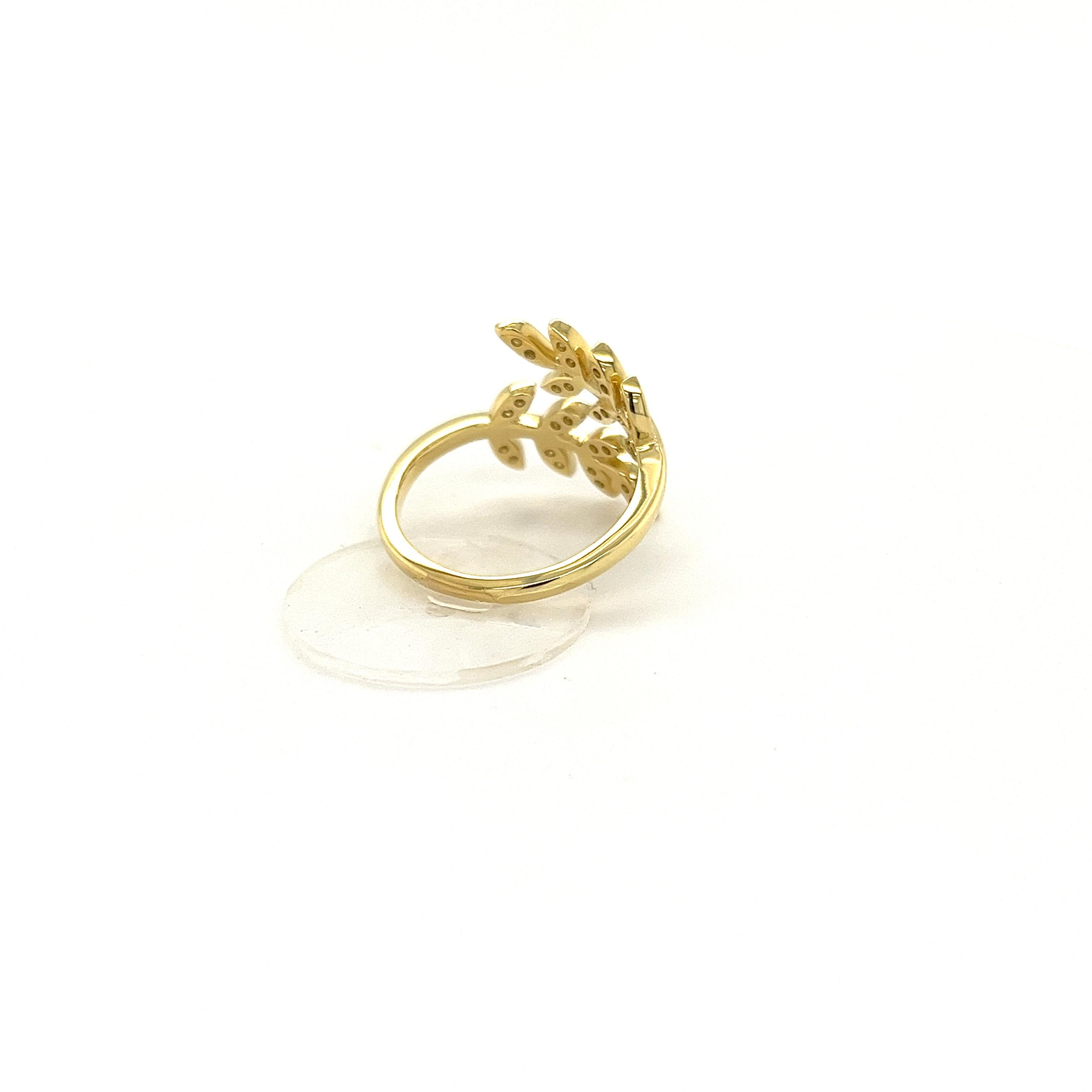 Simon G 18K Yellow Gold and Diamonds Open Style Ring Inspired by Nature For Sale 11