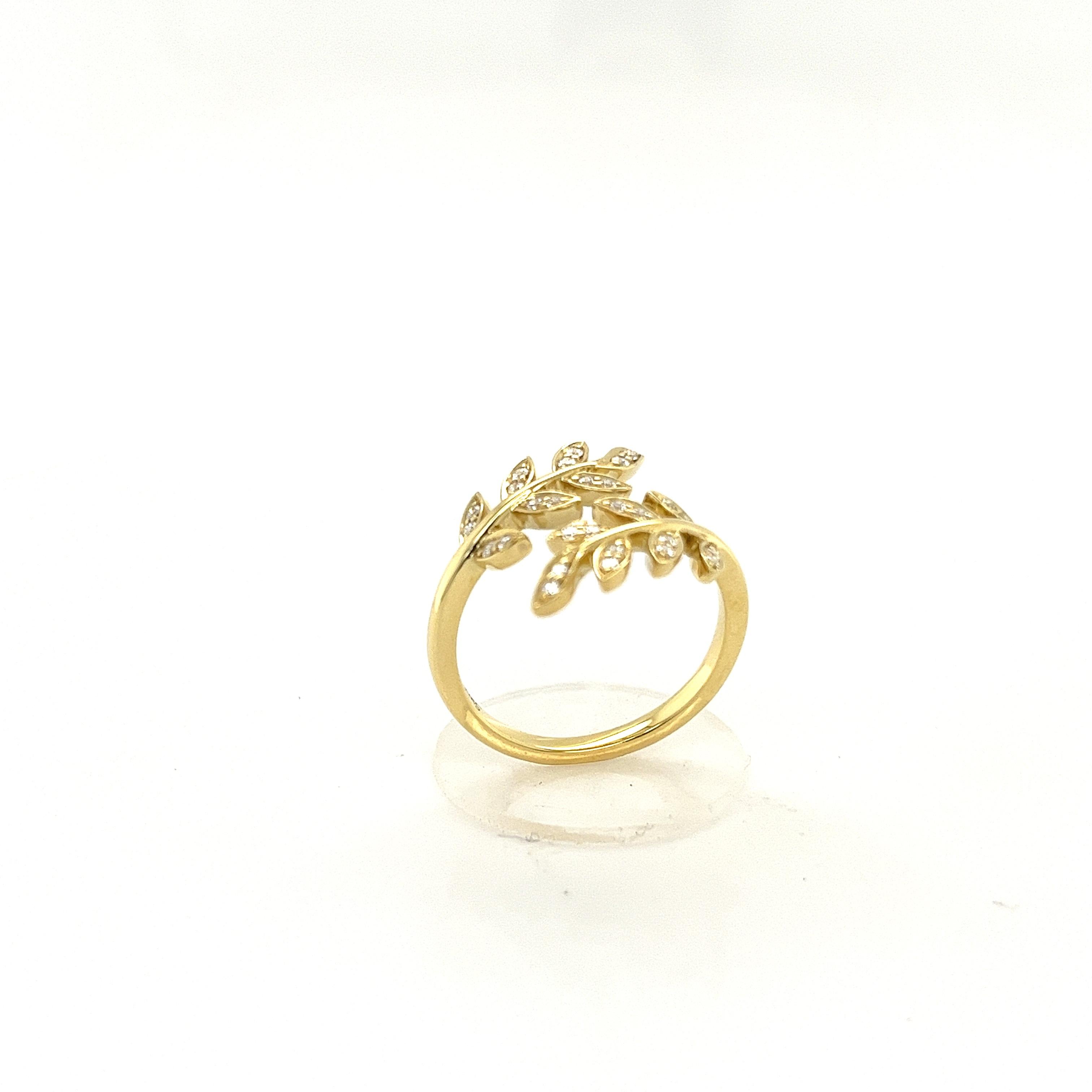 Simon G 18K Yellow Gold and Diamonds Open Style Ring Inspired by Nature For Sale 3