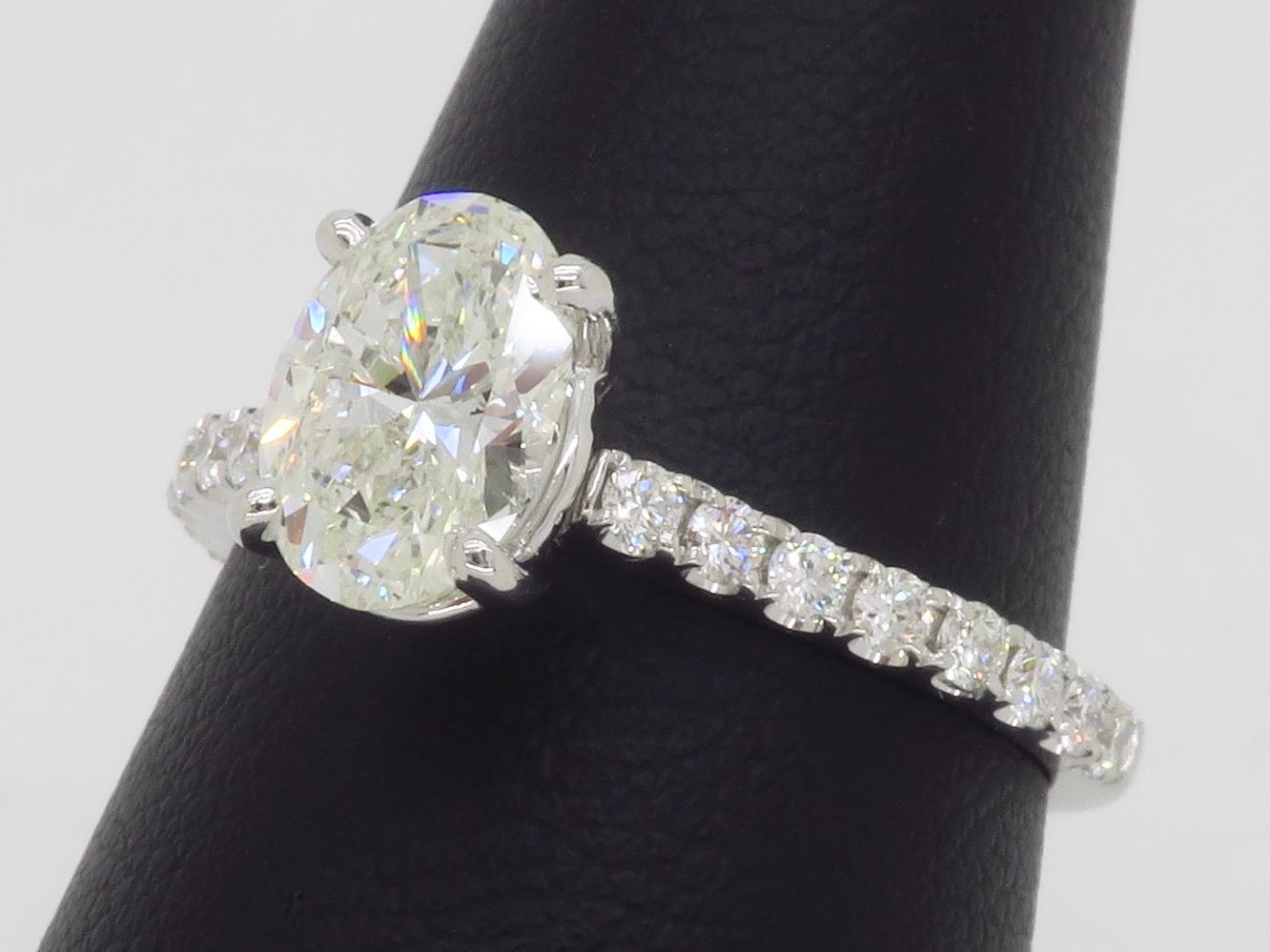 Simon G Diamond Engagement Ring in 18k White Gold For Sale 10