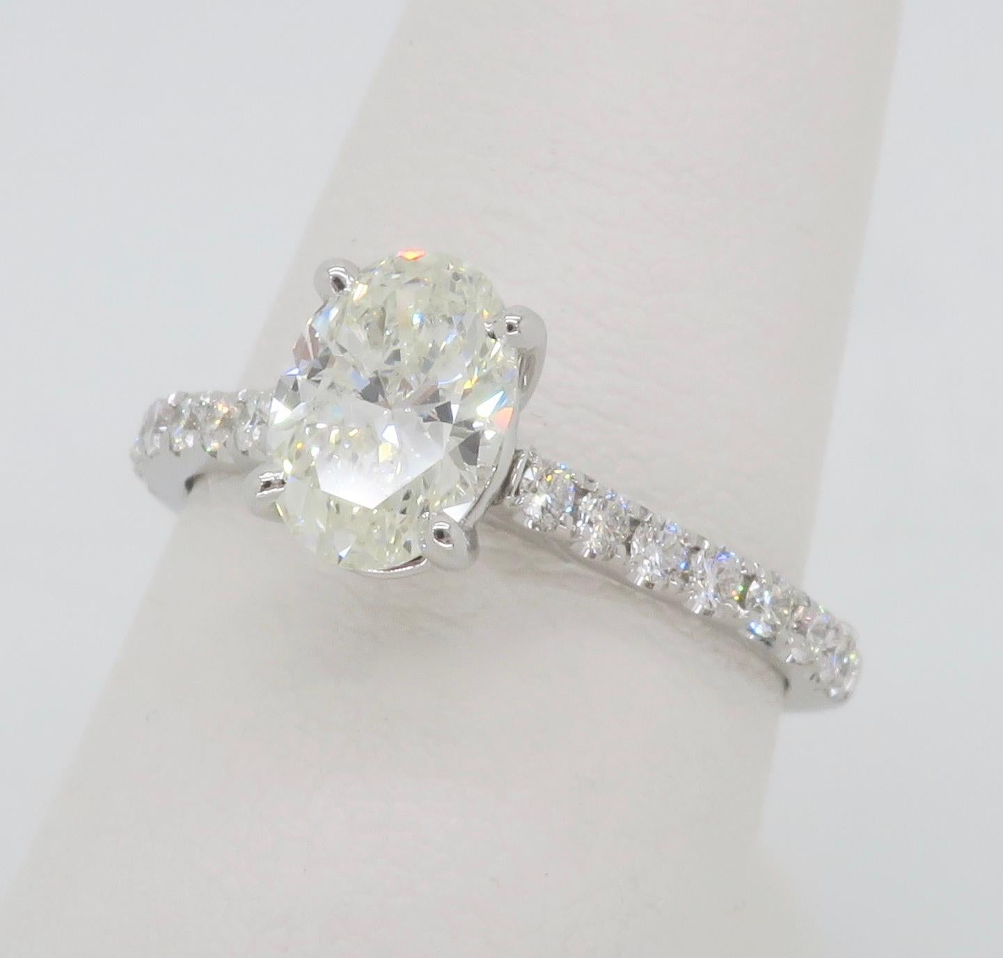 Women's or Men's Simon G Diamond Engagement Ring in 18k White Gold For Sale
