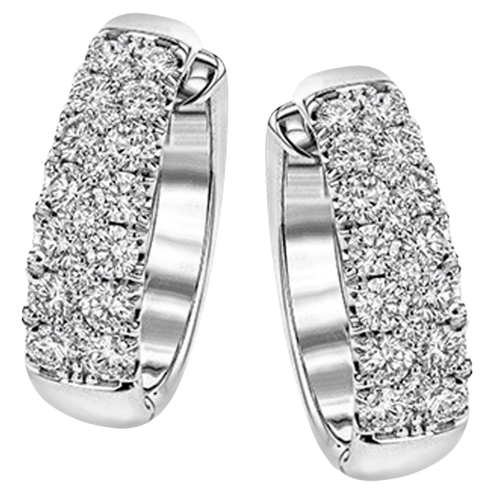 Simon G. Boucles d'oreilles créoles en or blanc 18 carats avec pavé de diamants LE4391 en vente