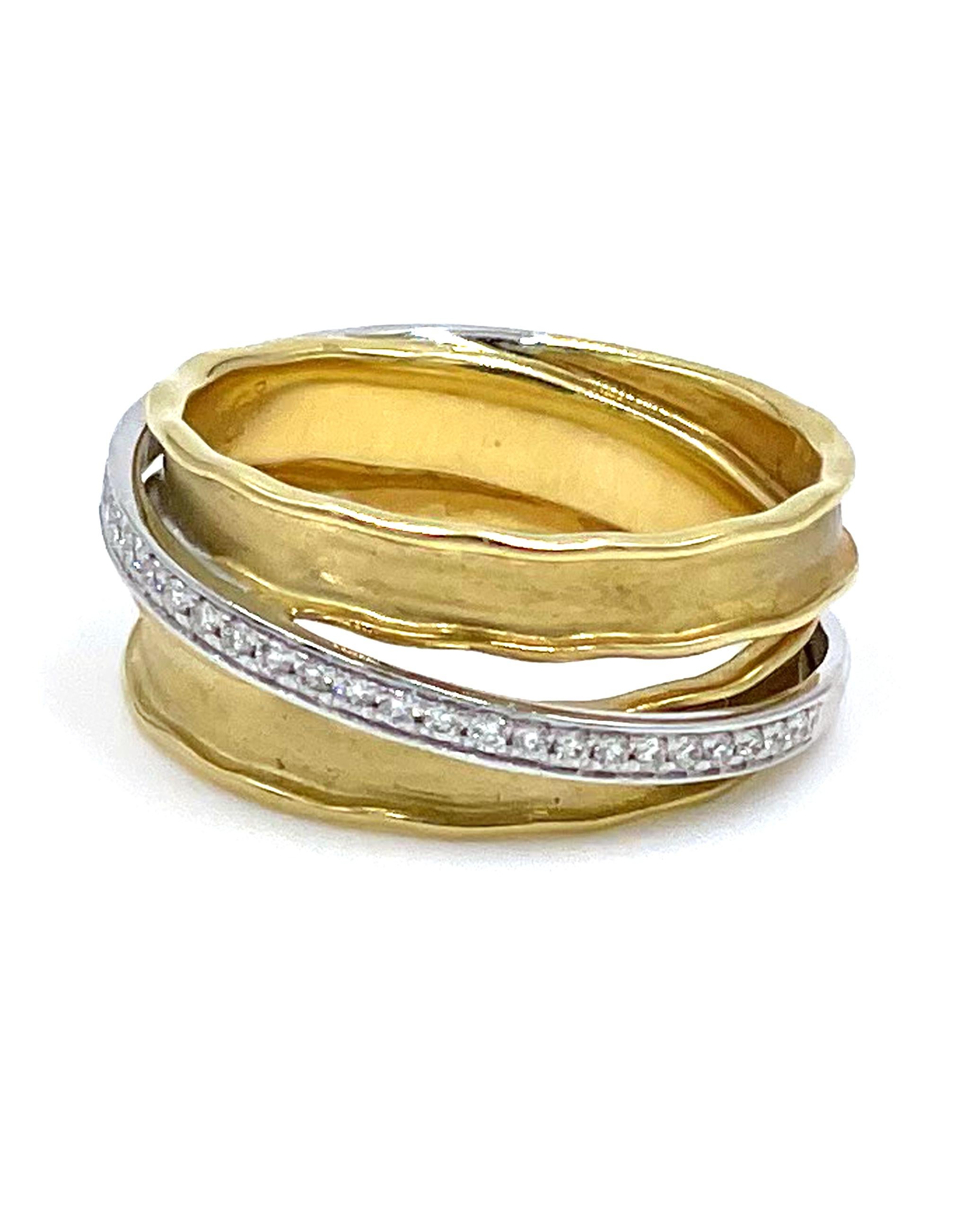 Simon G. LR2576 18K white and yellow gold organic woven ring with round diamonds totaling 0.14 carats.

* 9.10mm wide and tapers down to 6.40mm
* Diamonds are G/H color, VS2/SI1 clarity
* Finger size 6.25