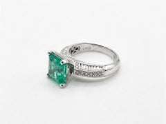 Simon G Platinum Colombian Emerald and Diamond Ring