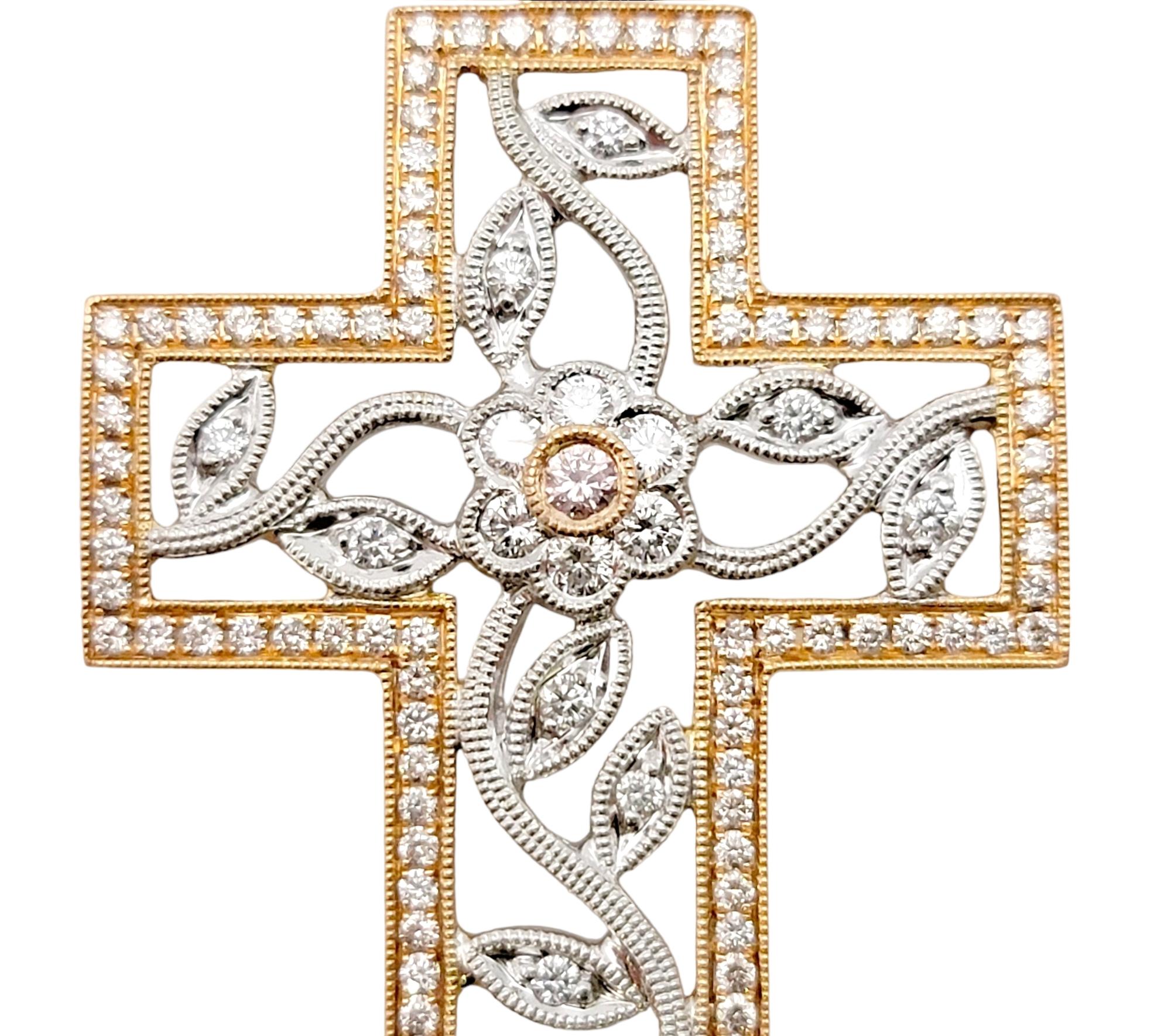 Simon G Halskette mit Kreuzanhänger aus 18 Karat Gold mit zweifarbigem Blumenmotiv und Diamanten (Rundschliff) im Angebot