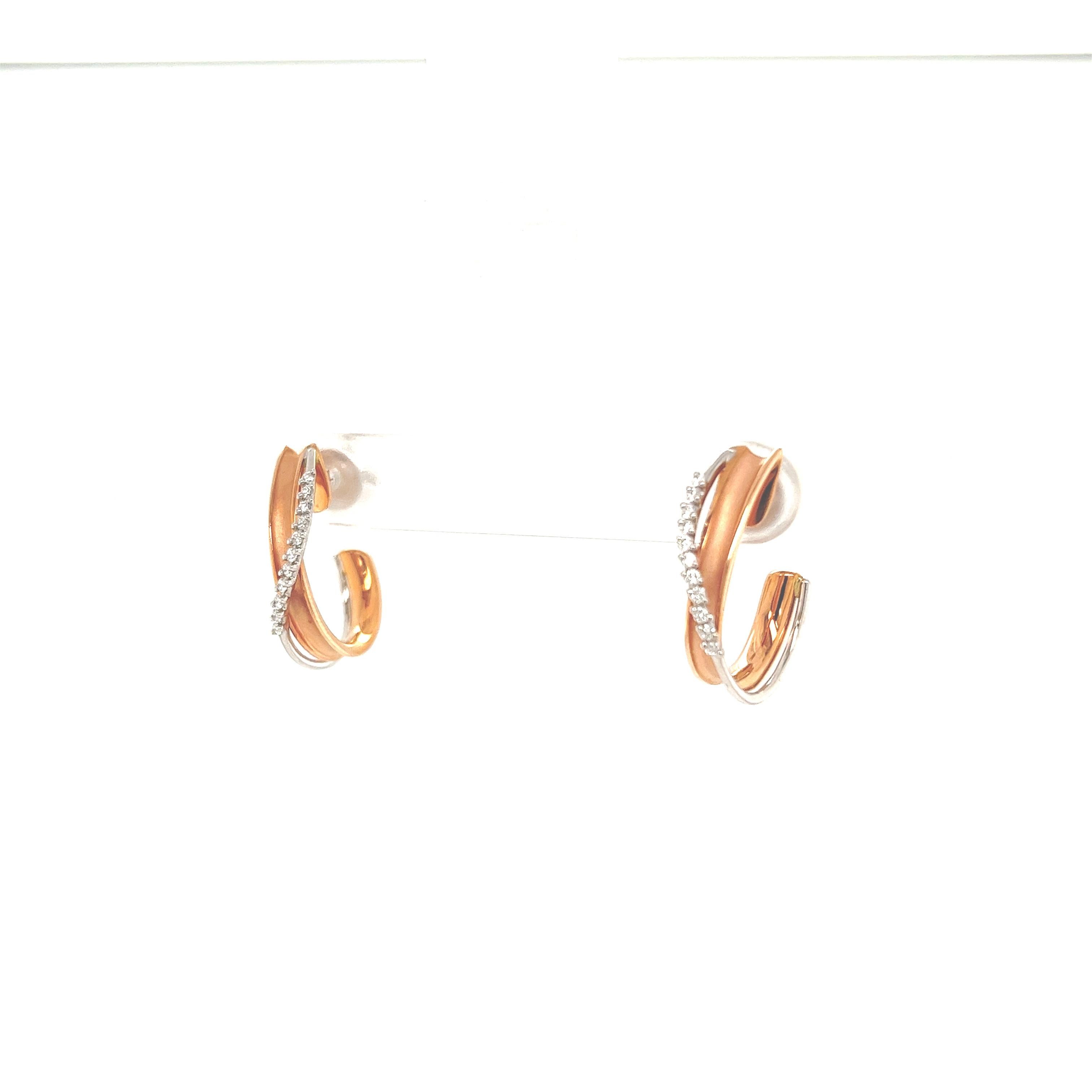 Simon G Vintage inspirierte Ohrringe aus 18 Karat Roségold und Weißgold mit 0,19 Karat Diamanten im Zustand „Neu“ im Angebot in Lumberton, TX