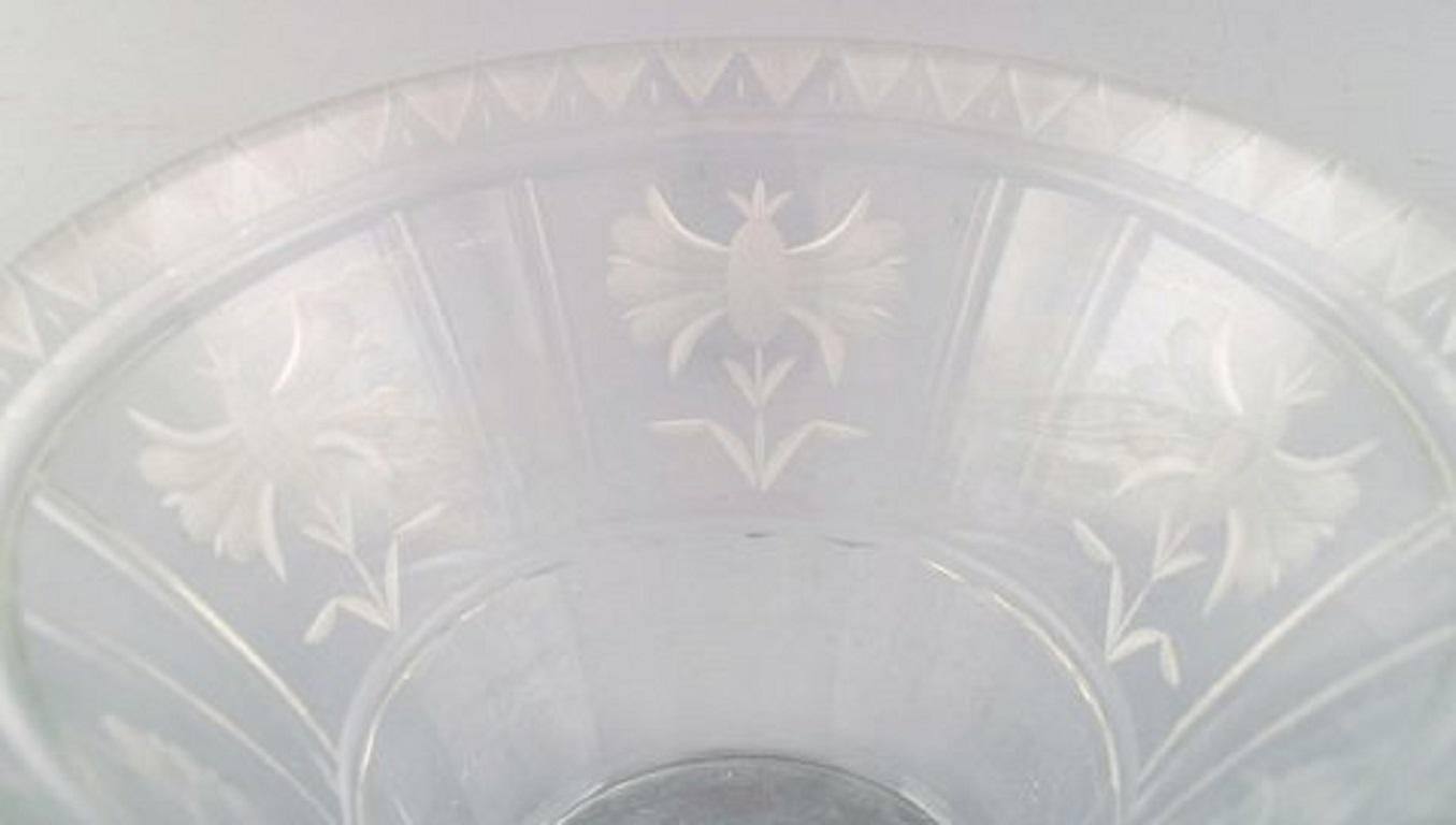 Simon Gate for Orrefors, Art Deco Bowl in Satin-Cut Clear Art Glass, circa 1920s In Excellent Condition In Copenhagen, DK