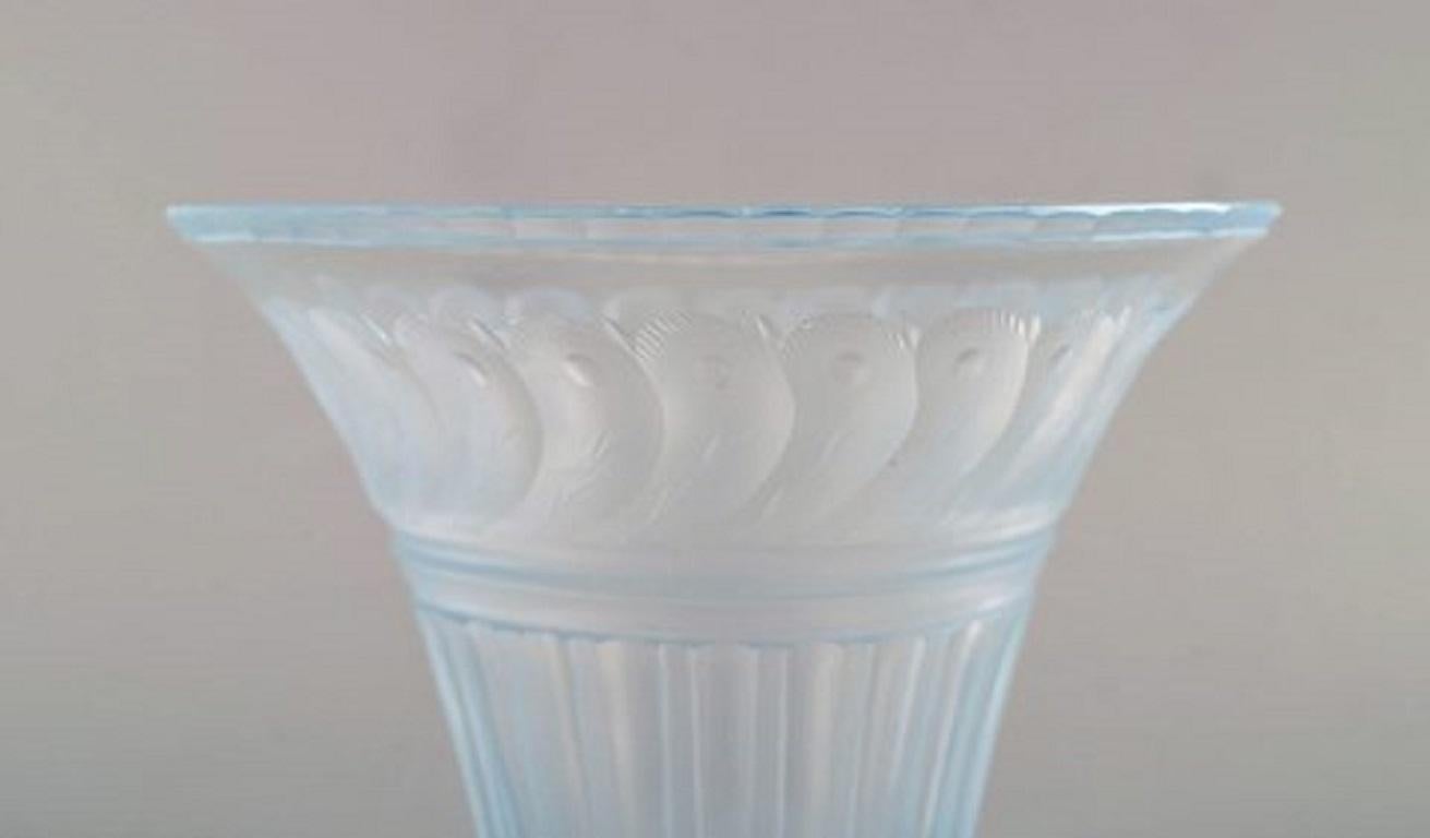 Simon Gate for Orrefors, Art Deco vase in satin-cut light blue art glass. 1927.
Measures: 14.5 x 11.5 cm.
In perfect condition.
Signed and dated.