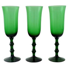 Simon Gate for Orrefors, Three Salut Champagne Glasses in Green Art Glass