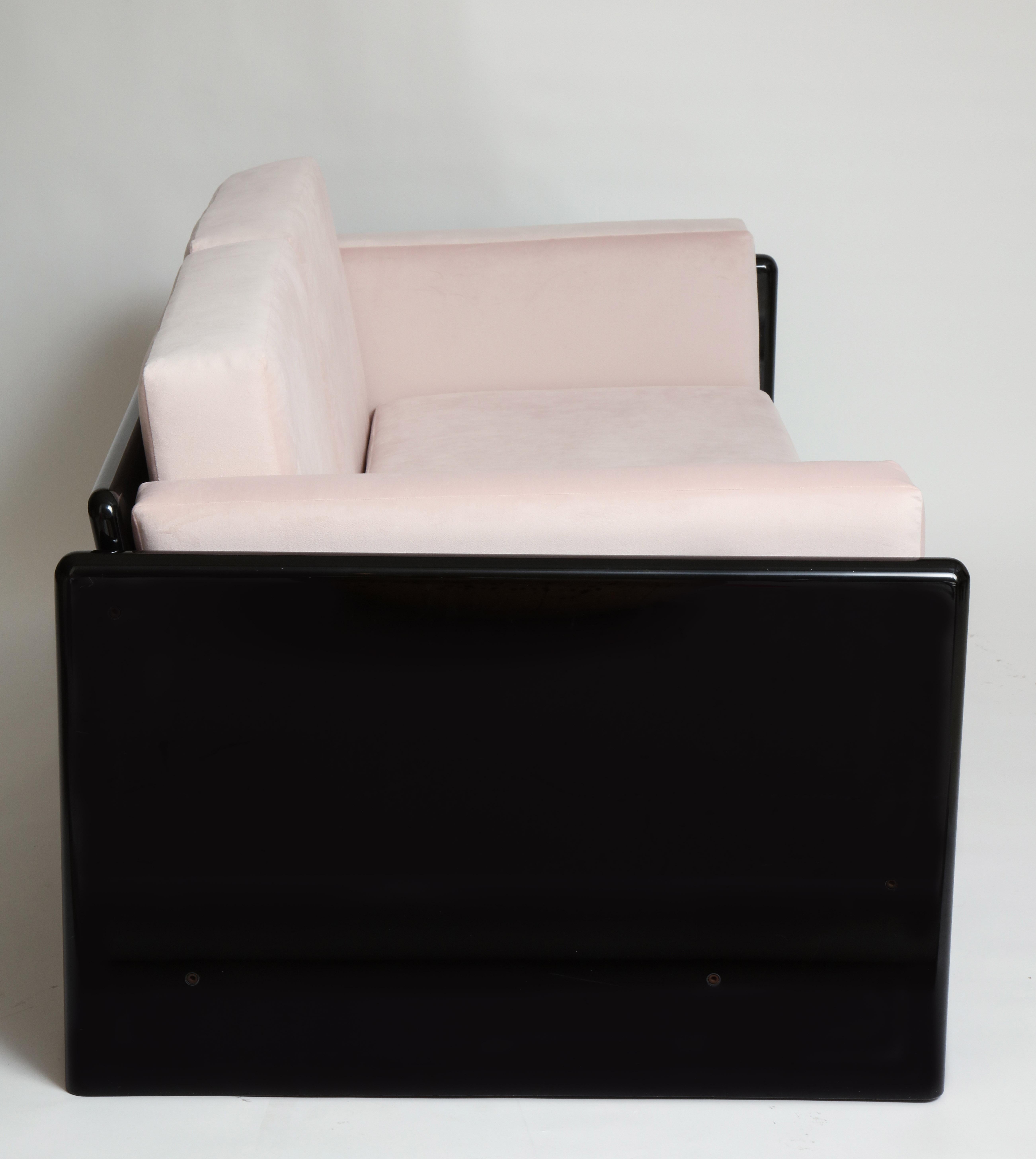 Mid-Century Modern Simon Gavina Black Lacquer Sofa Sette Pink Velvet, Italy, 1970s For Sale