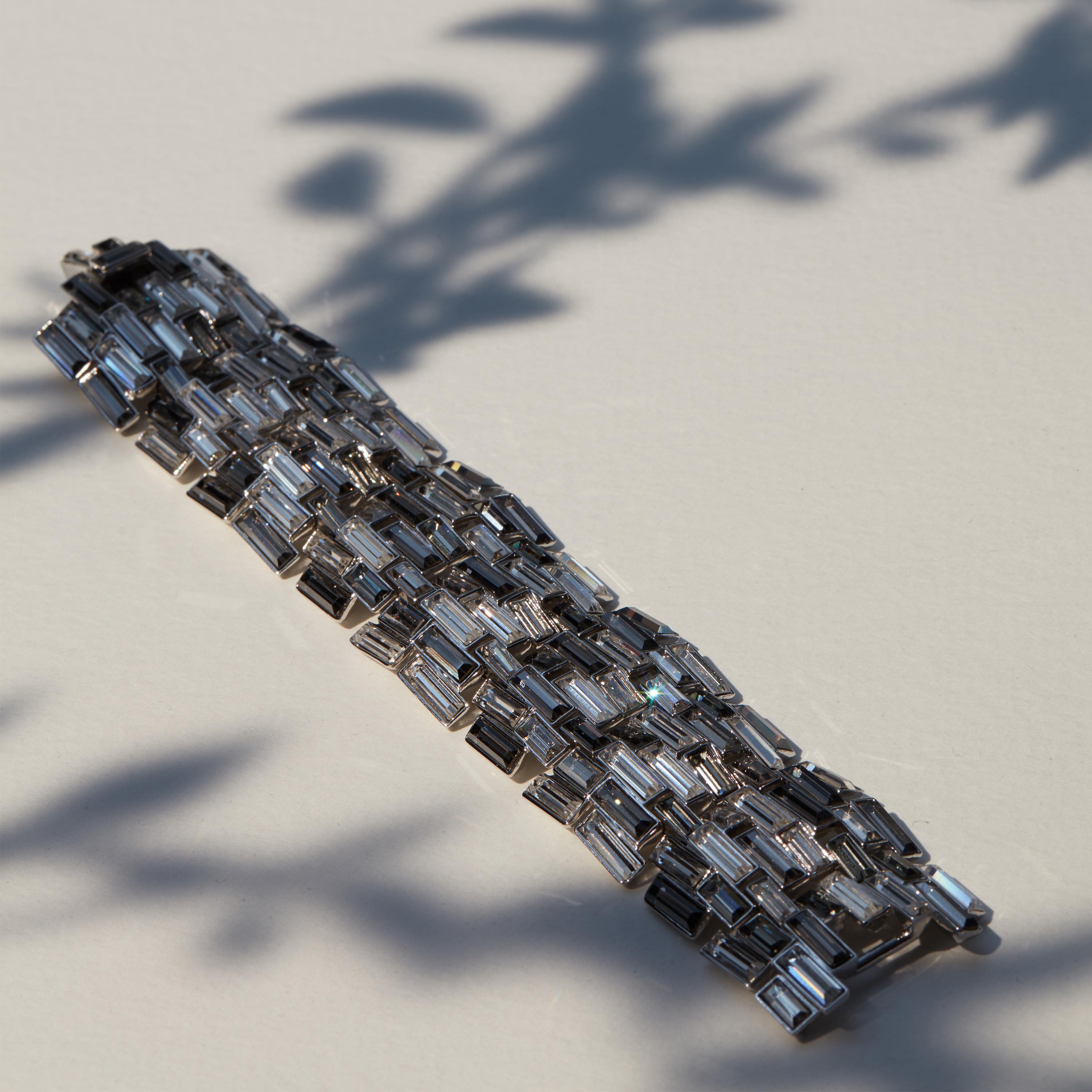 Simon Harrison Caddis Multi Baguette Crystal Bracelet In New Condition For Sale In London, GB