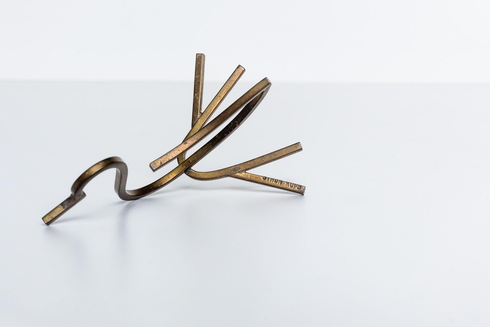 Laiton Ensemble de sculptures d'animaux minimalistes en laiton de Simon Kops en vente