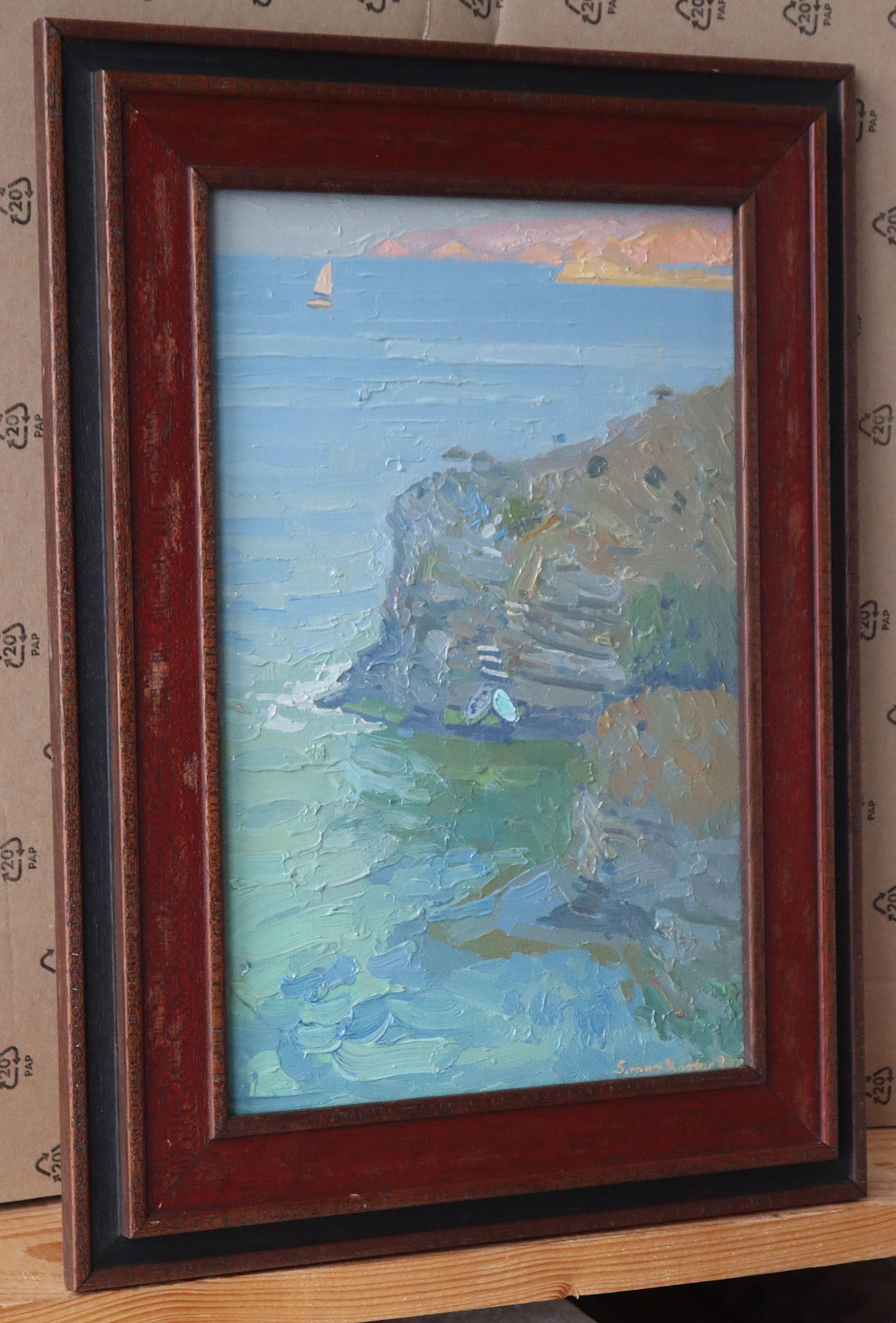 Una vela bianca e solitaria brilla. Bali. Creta. Grecia in vendita 2