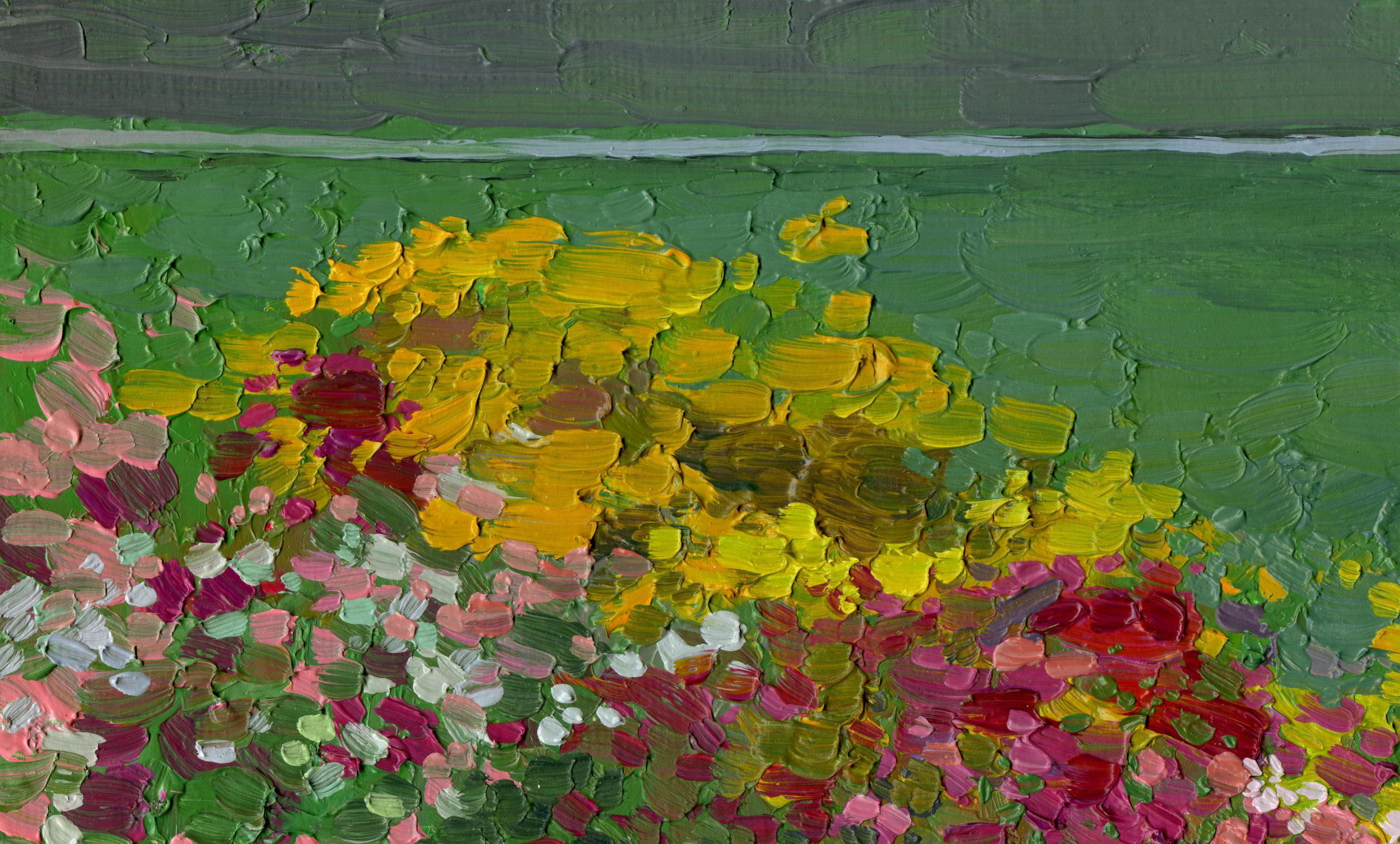 Autumn flowers in the middle lane are full of variety, an abundance of shapes and shades. The most delicate combinations create harmonious scales. Warm and cold shades on a gray day look charming. Real art therapy to look at the flowers. Autumn is