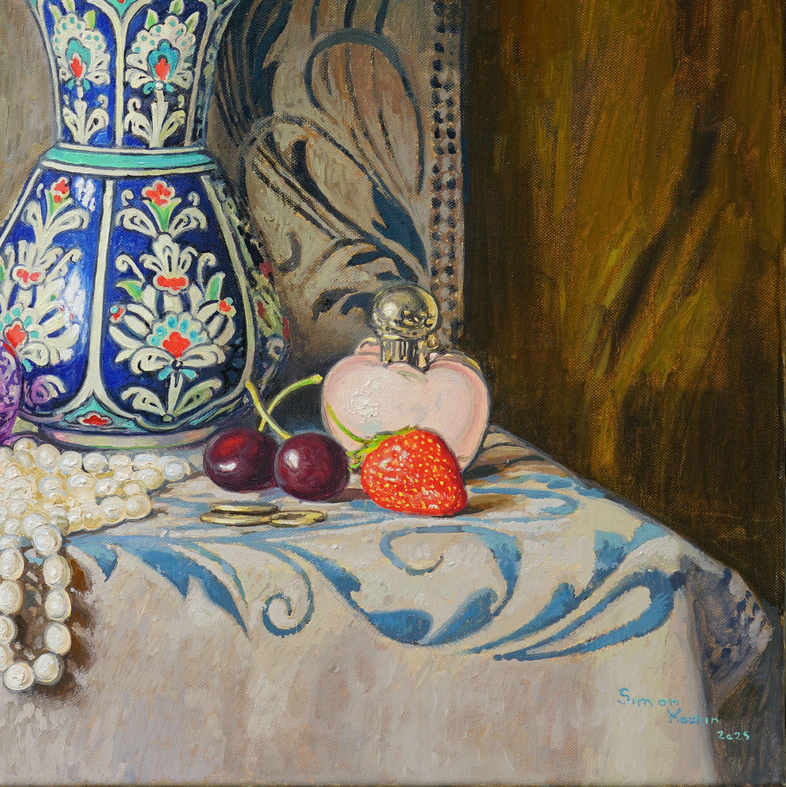 Dieses Gemälde, das der Künstler nach der Natur gemalt hat, ist ein atemberaubendes Stillleben mit einer verzierten türkischen Vase voller leuchtender Blumen, darunter rosa Rosen und üppiges Grün, die sorgfältig arrangiert sind. Auf einem hellen,