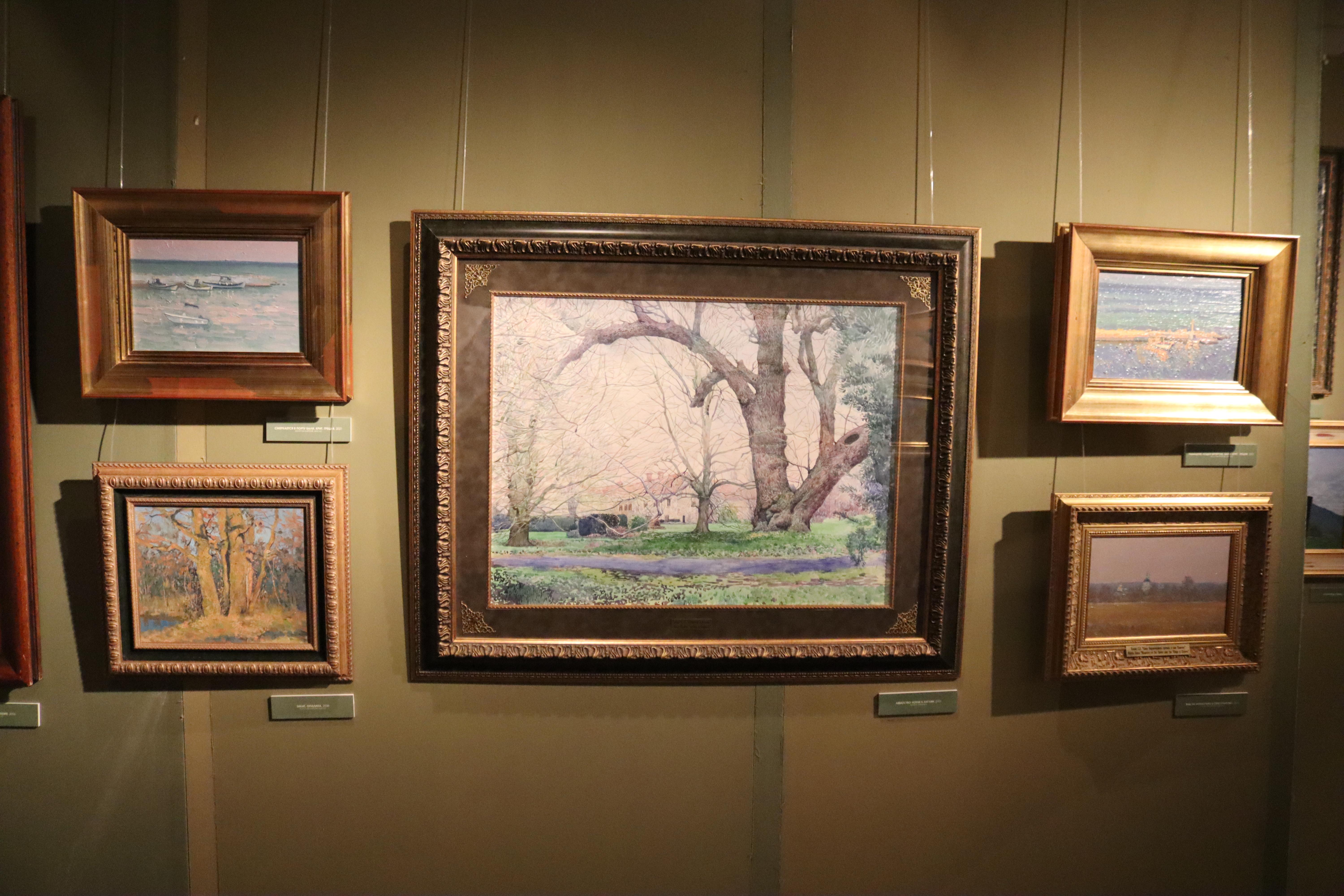 La nuit tombe sur le port de Bali en vente 13