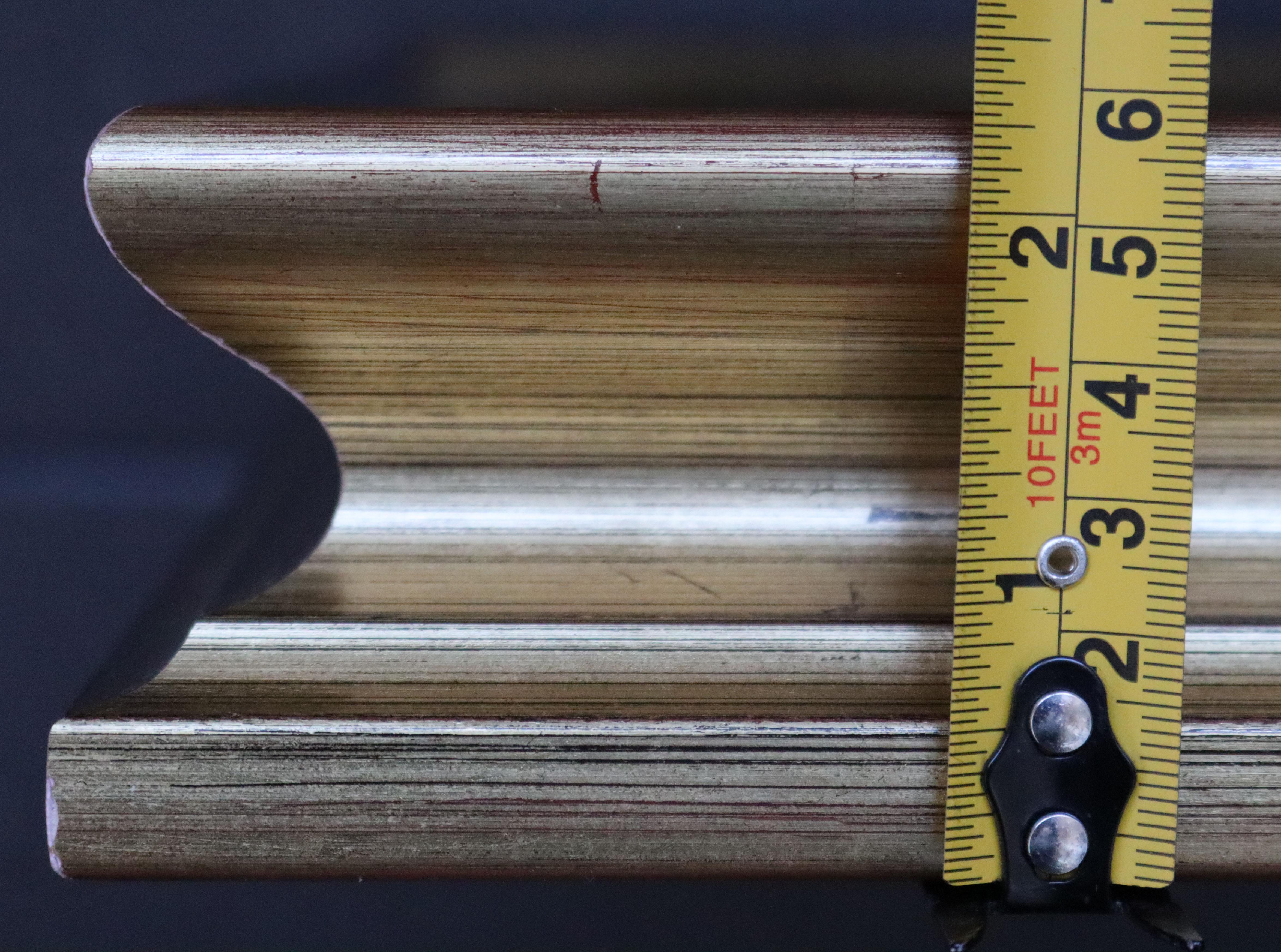 La nuit tombe sur le port de Bali en vente 4