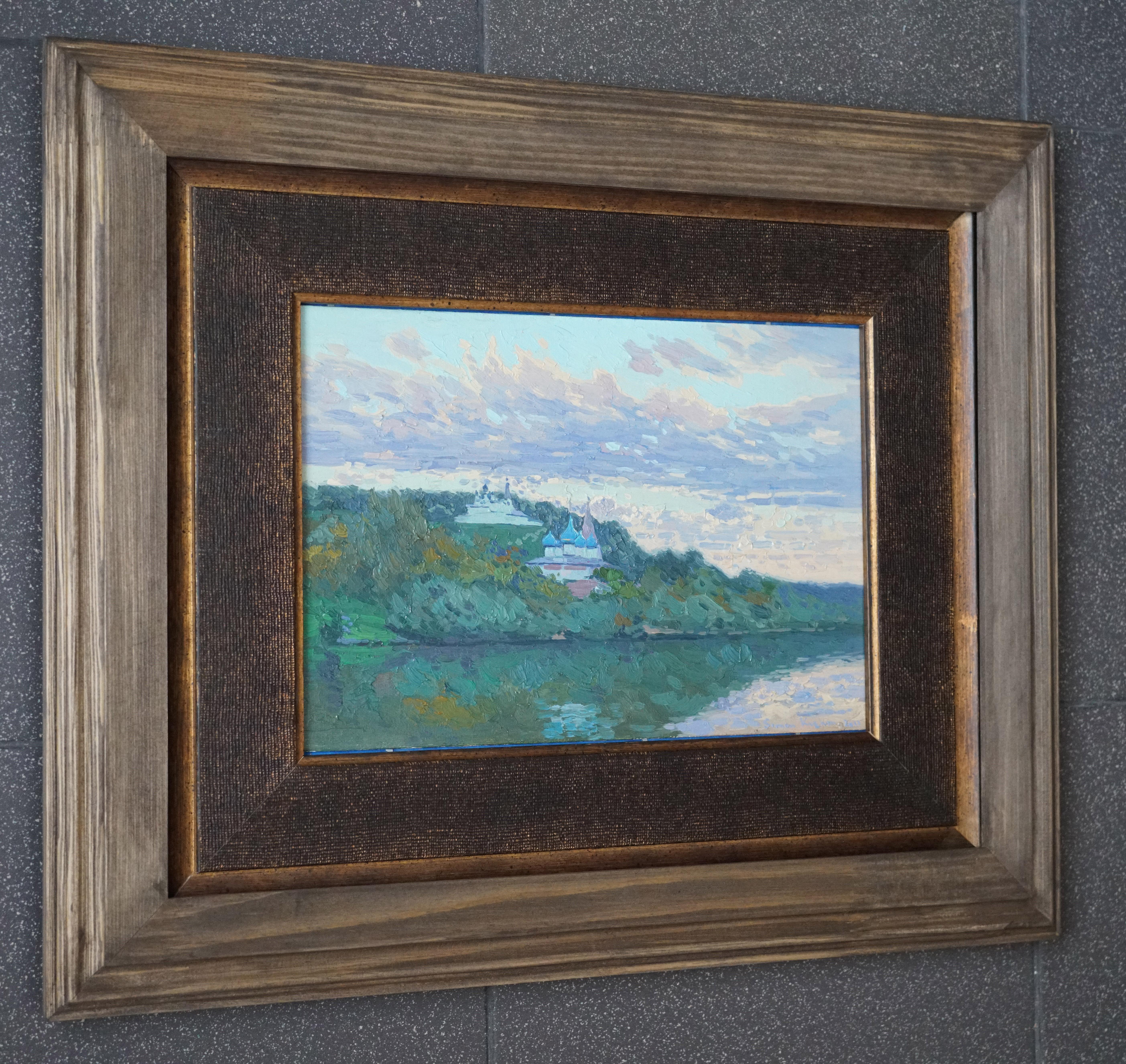 Peinture de paysage impressionniste coucher de soleil sur la rivière Klyazma. Plein air. Nuages en vente 7