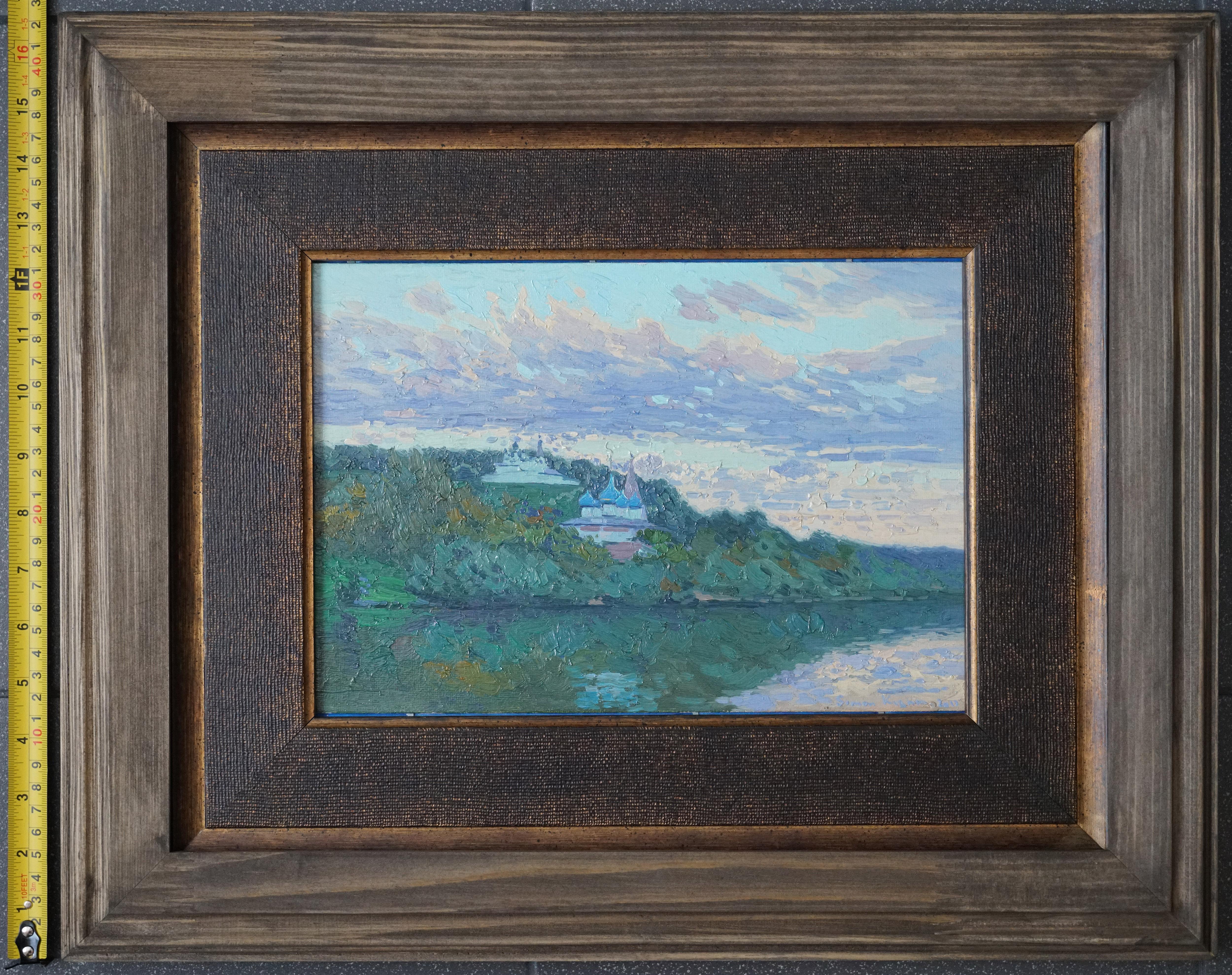 Peinture de paysage impressionniste coucher de soleil sur la rivière Klyazma. Plein air. Nuages en vente 9