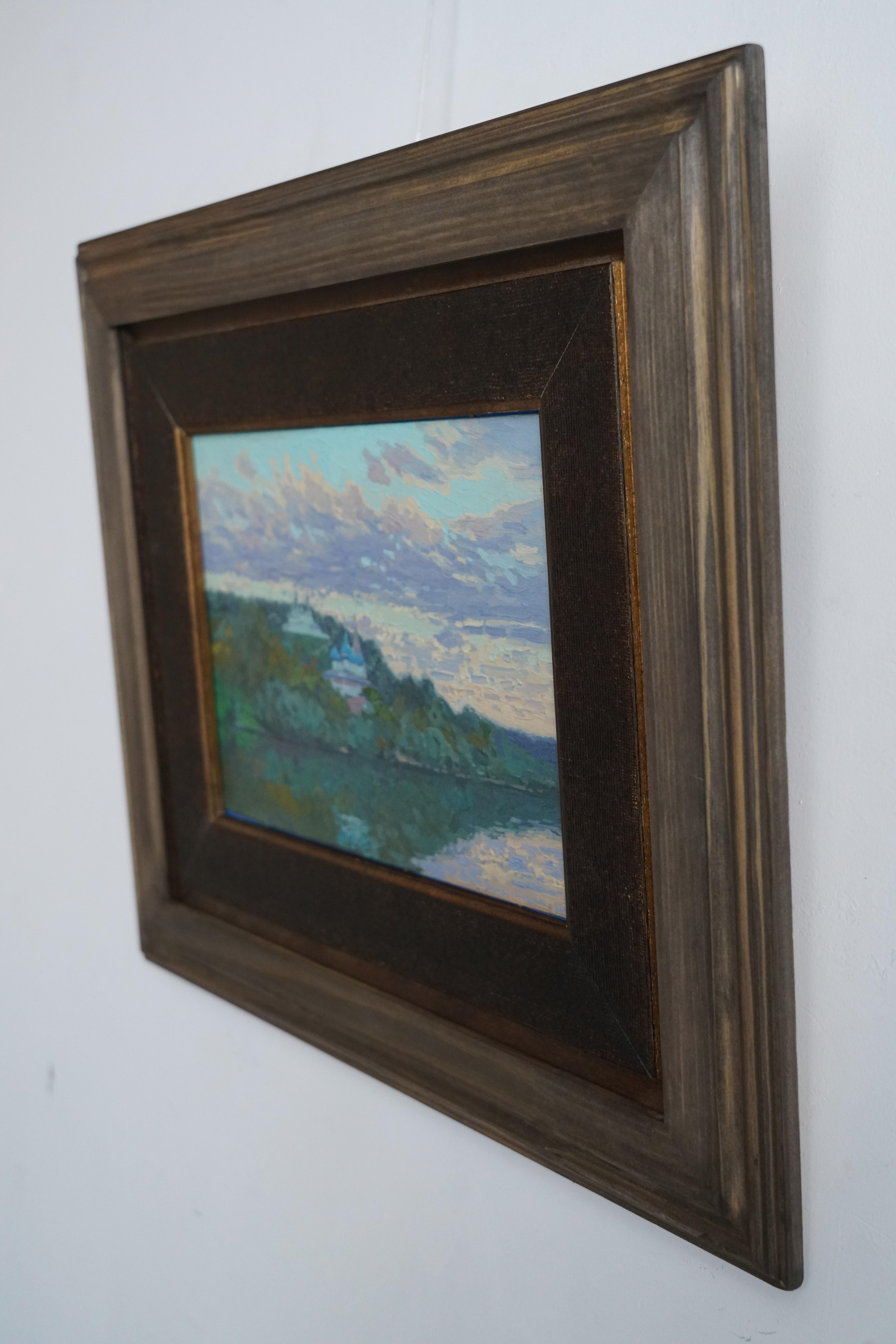 Peinture de paysage impressionniste coucher de soleil sur la rivière Klyazma. Plein air. Nuages en vente 4