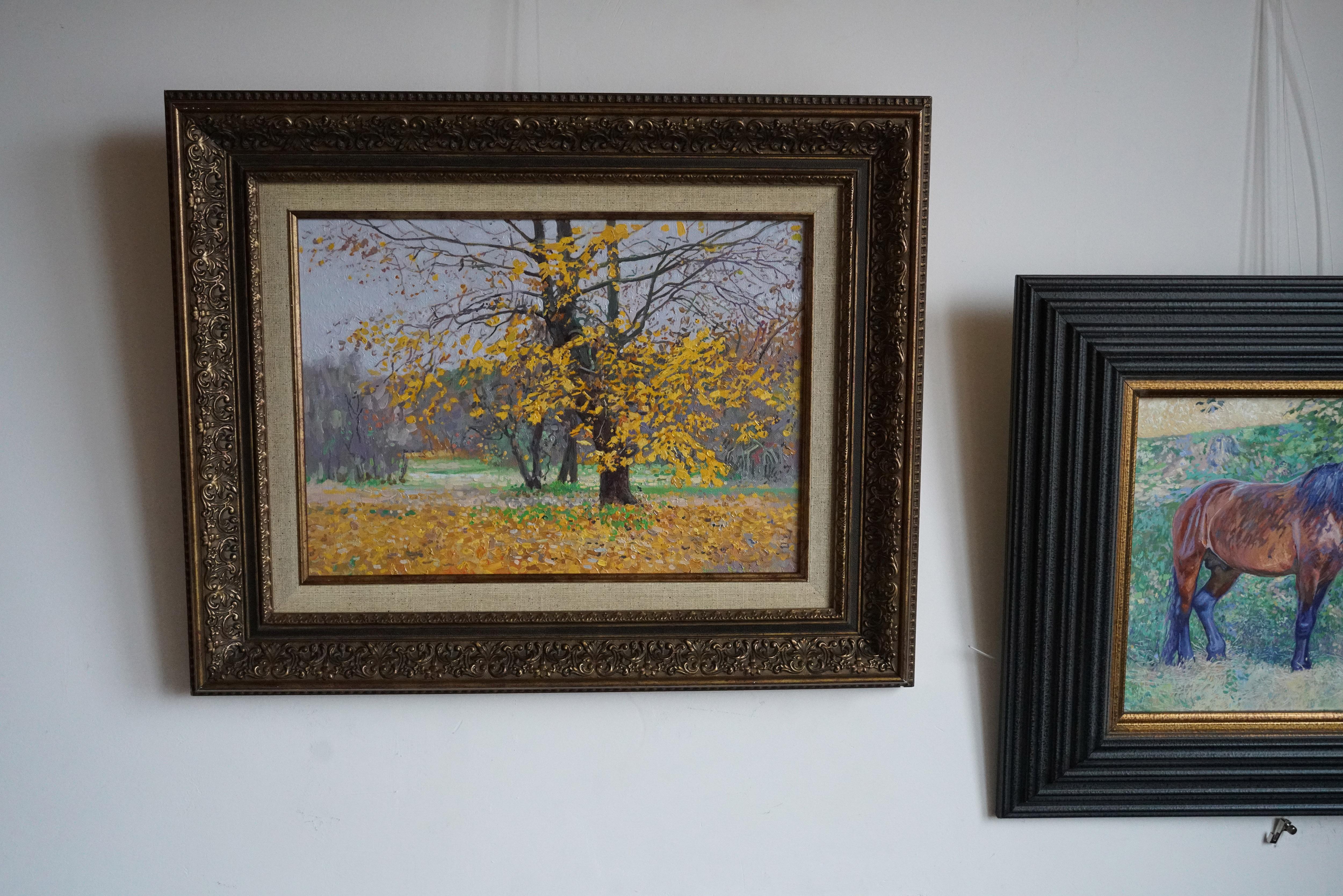 Maple. The last leaves im Angebot 6