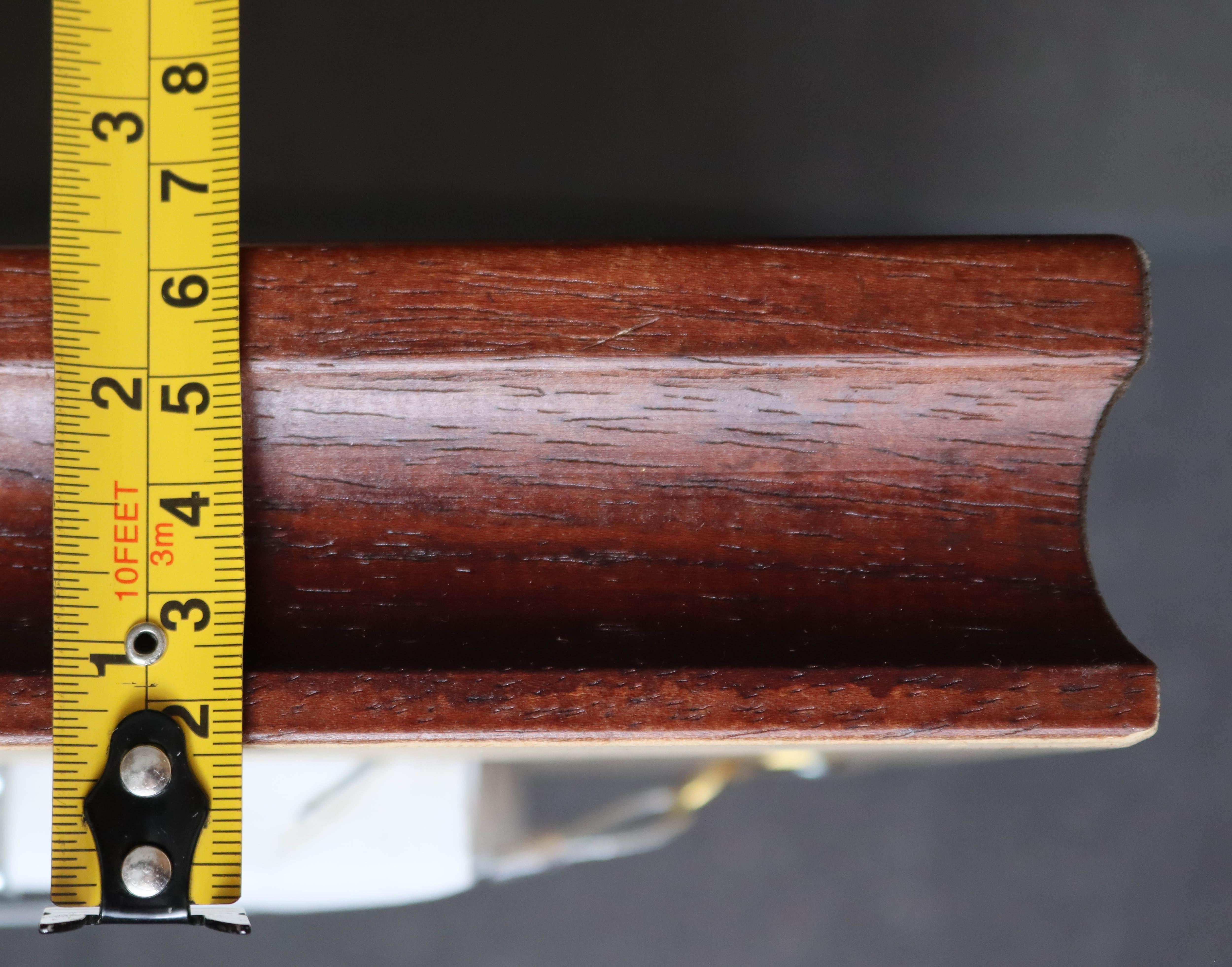 Steine und ein Boot im Angebot 9