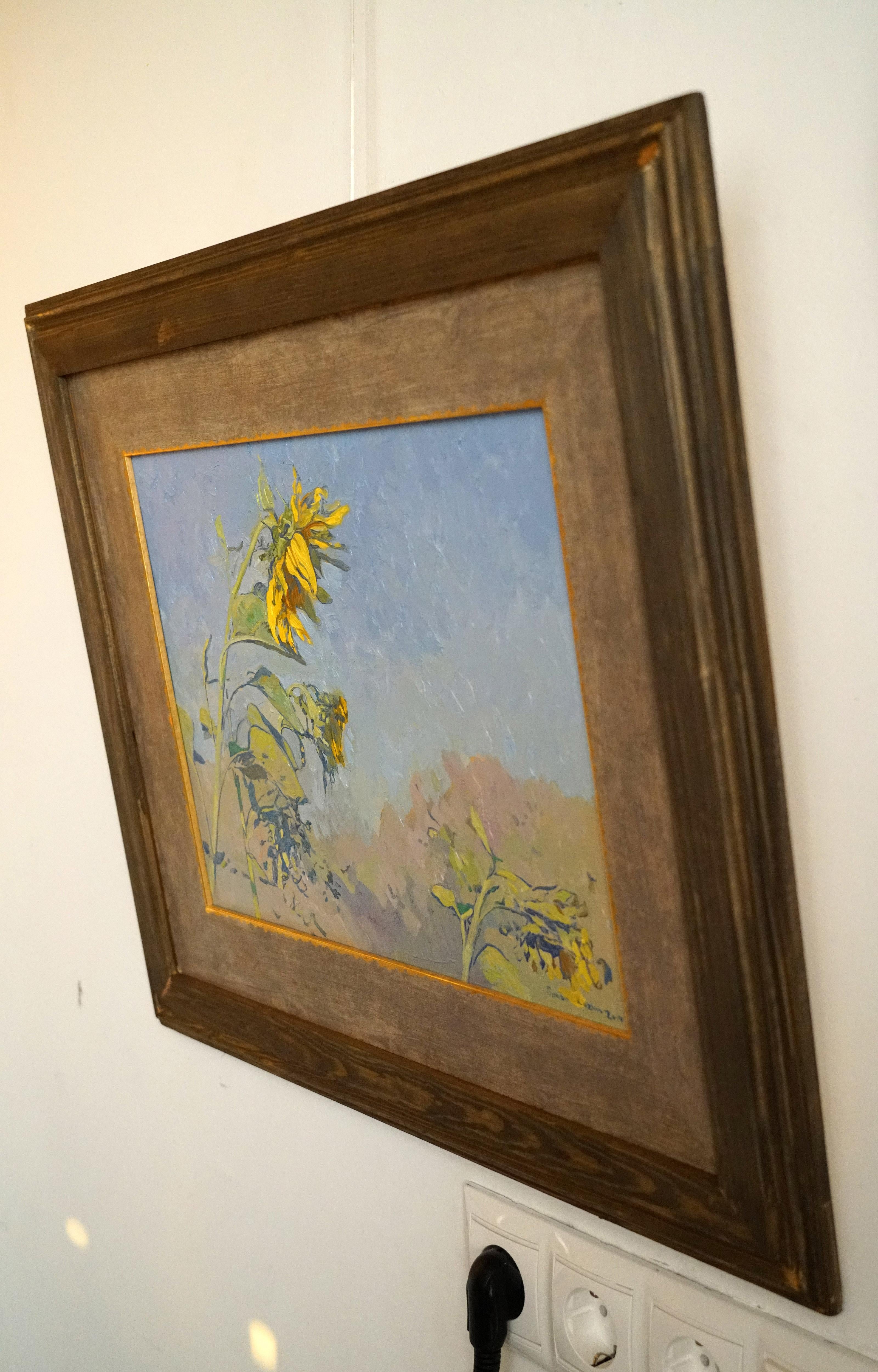 Der Künstler malte diese naturalistische Studie von Sonnenblumen im Kolomenskoje-Park im Jahr 2019. Sonnenblumen sind symbolisch; sie streben nach der Sonne und symbolisieren diese. Die Schönheit und Vielfalt ihrer Formen, Texturen und Farben zog