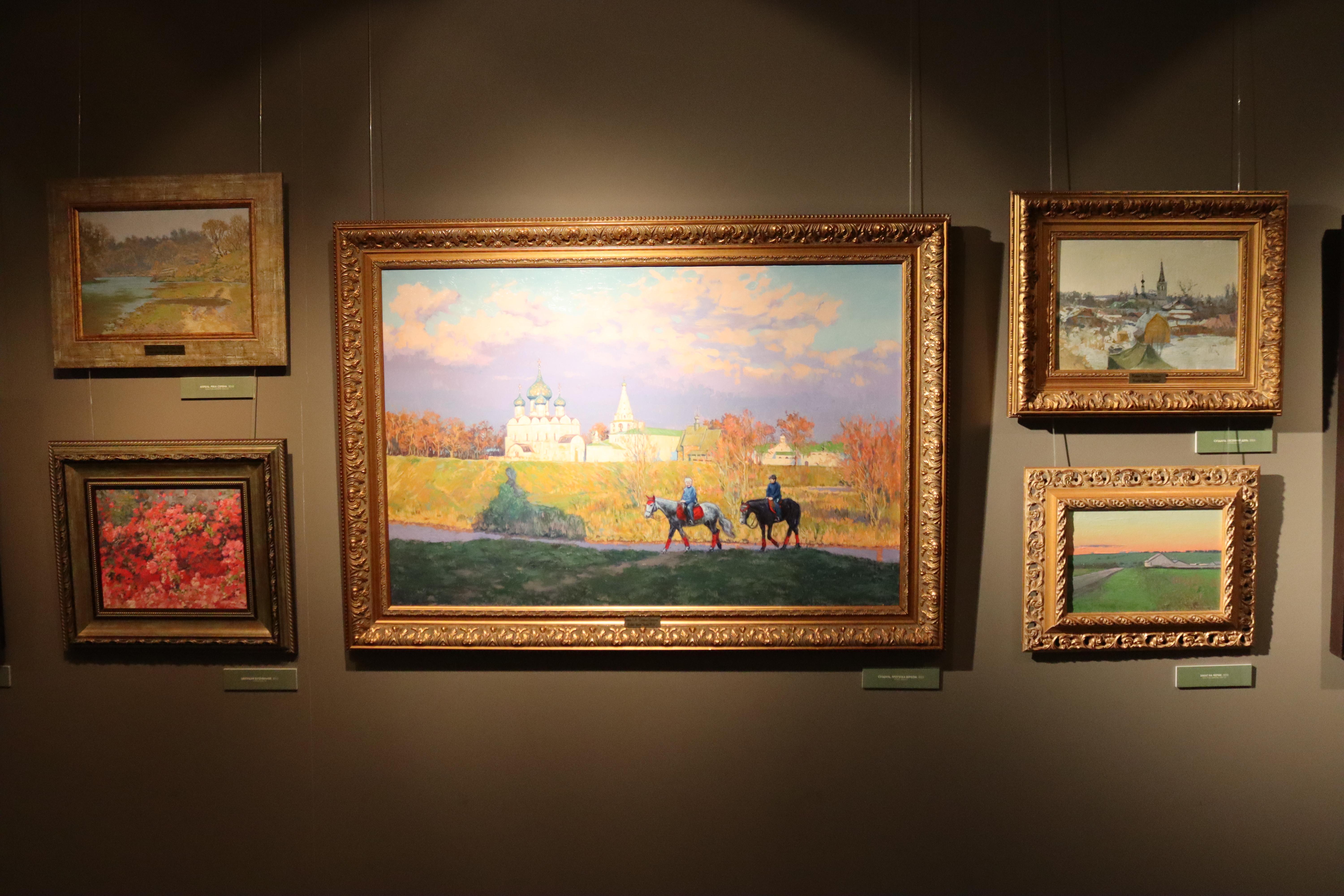 Suzdal. Reiten im Angebot 15