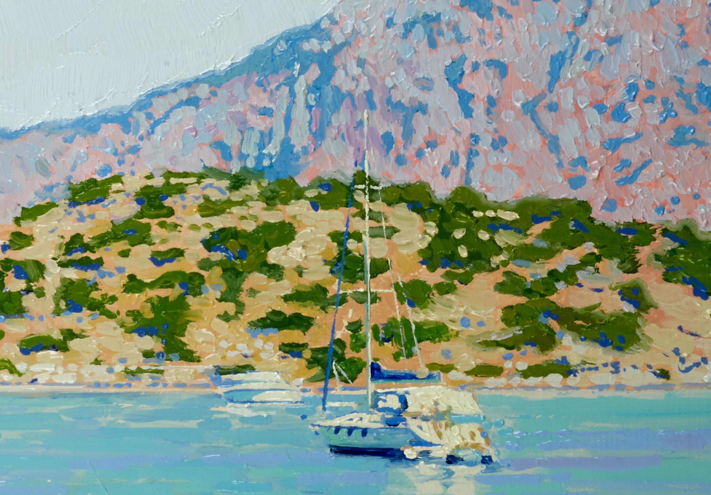 In diesem Gemälde habe ich die heitere Schönheit einer sonnenbeschienenen Bucht eingefangen, in der Boote sanft dahintreiben, und dabei impressionistische Lebendigkeit mit realistischen Details vermischt. Das ruhige Wasser und die fernen Hügel rufen