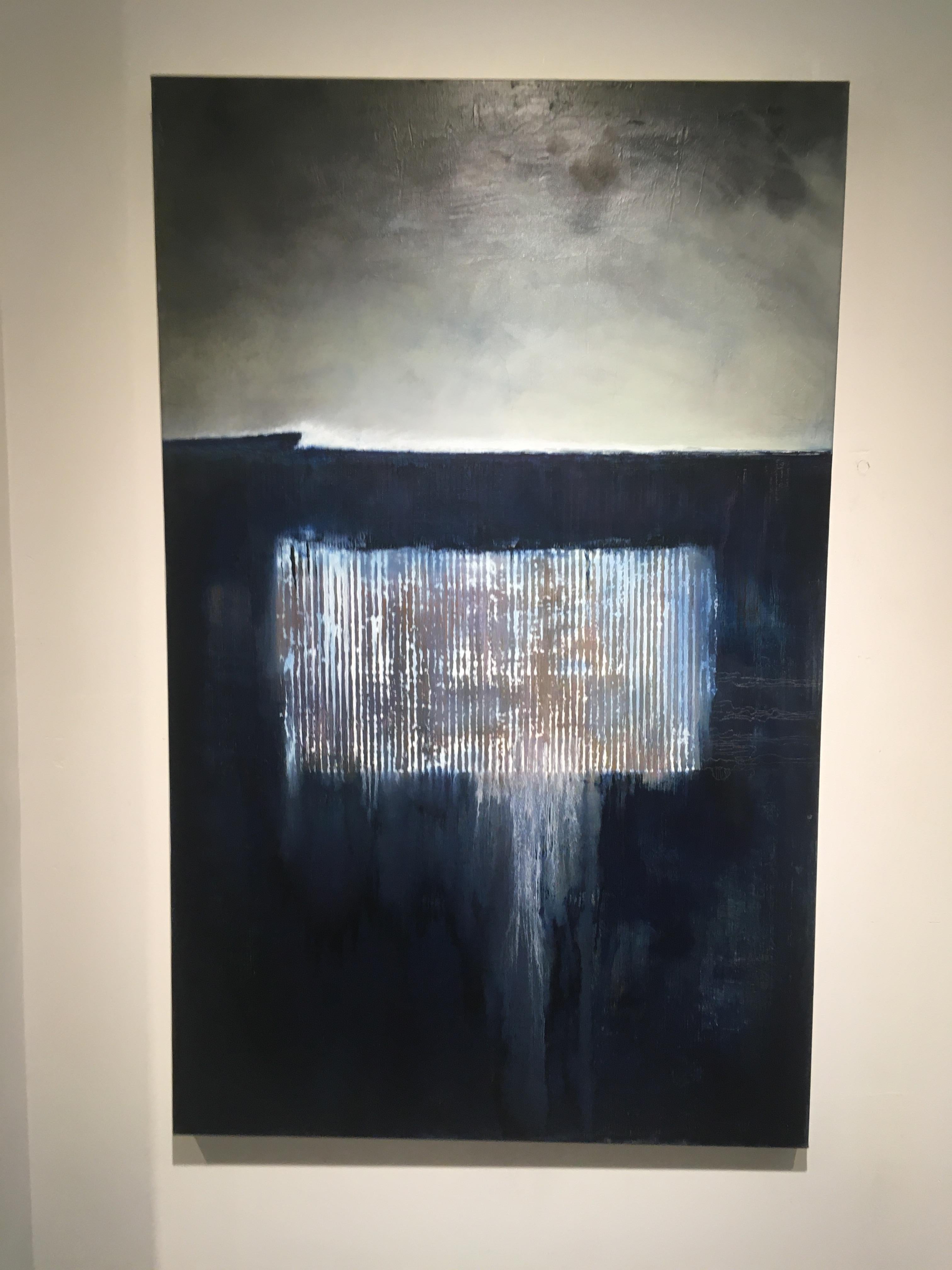 Kabalana-R - lienzo al óleo contemporáneo abstracto azul y gris de paisaje marino - Painting de Simon Ledson