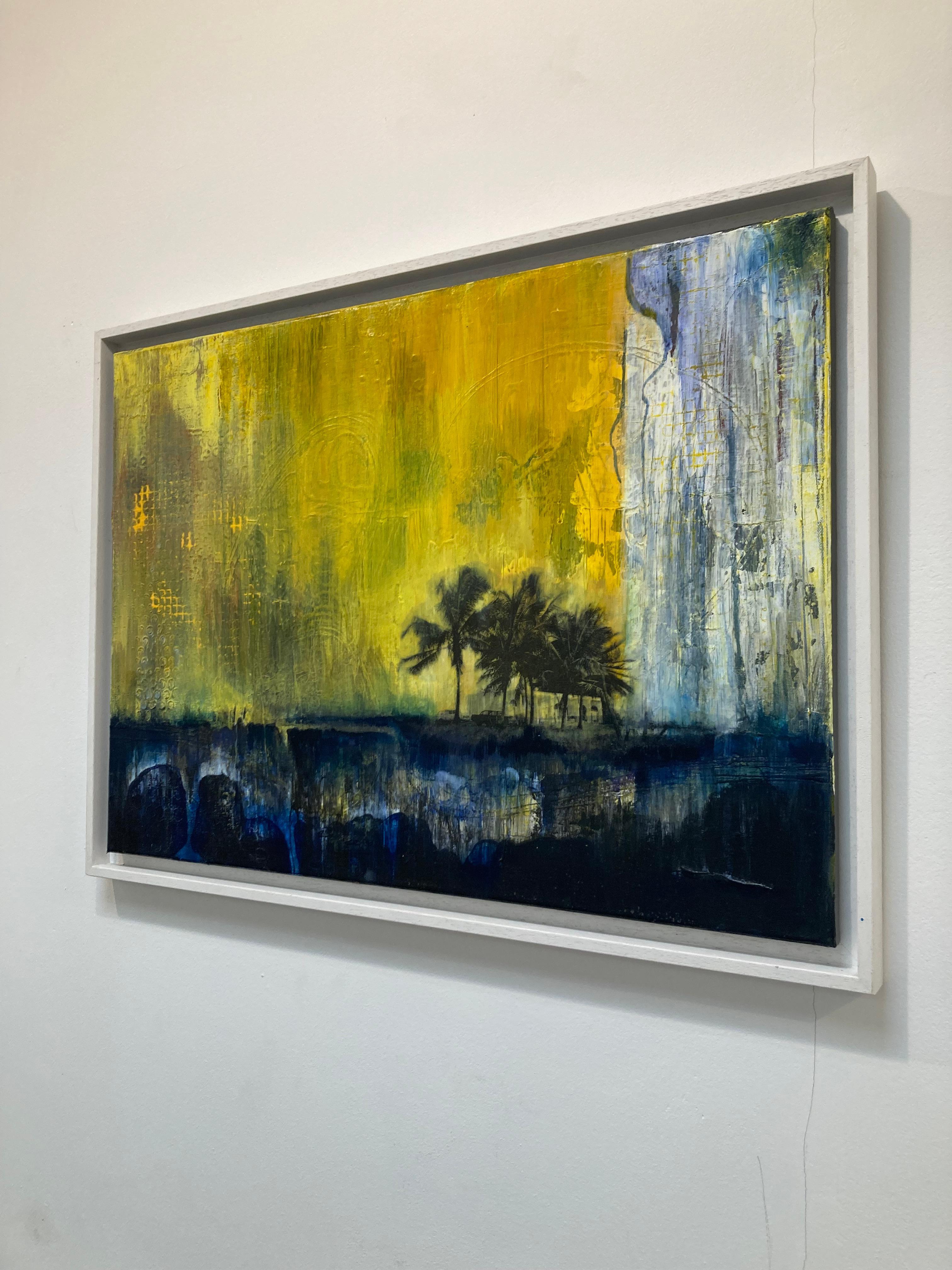 Sie können sehen - zeitgenössische Meereslandschaft halb-abstrakte Palme Mischtechnik Gemälde (Braun), Landscape Painting, von Simon Ledson
