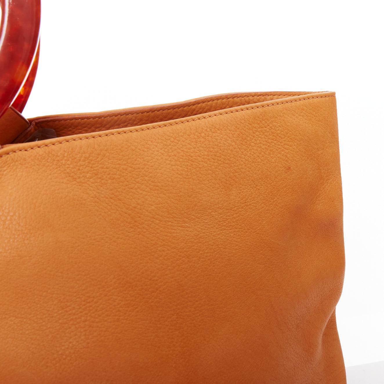SIMON MILLER Bonsai 30 tan brown leather acrylic round handle hobo tote bag For Sale 2
