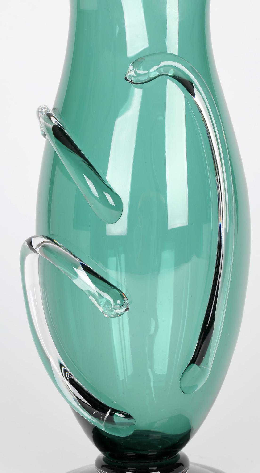 Simon Moore English Hand Blown Green Art Glass Vase, Circa 1989 For Sale 4