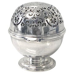Simon Pantin George 1st Silver soap sponge Bowl London 1717.