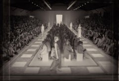 "Espíritus de Valentino, Otoño/Invierno 2012" inyección de tinta sobre lienzo por Simon Procter