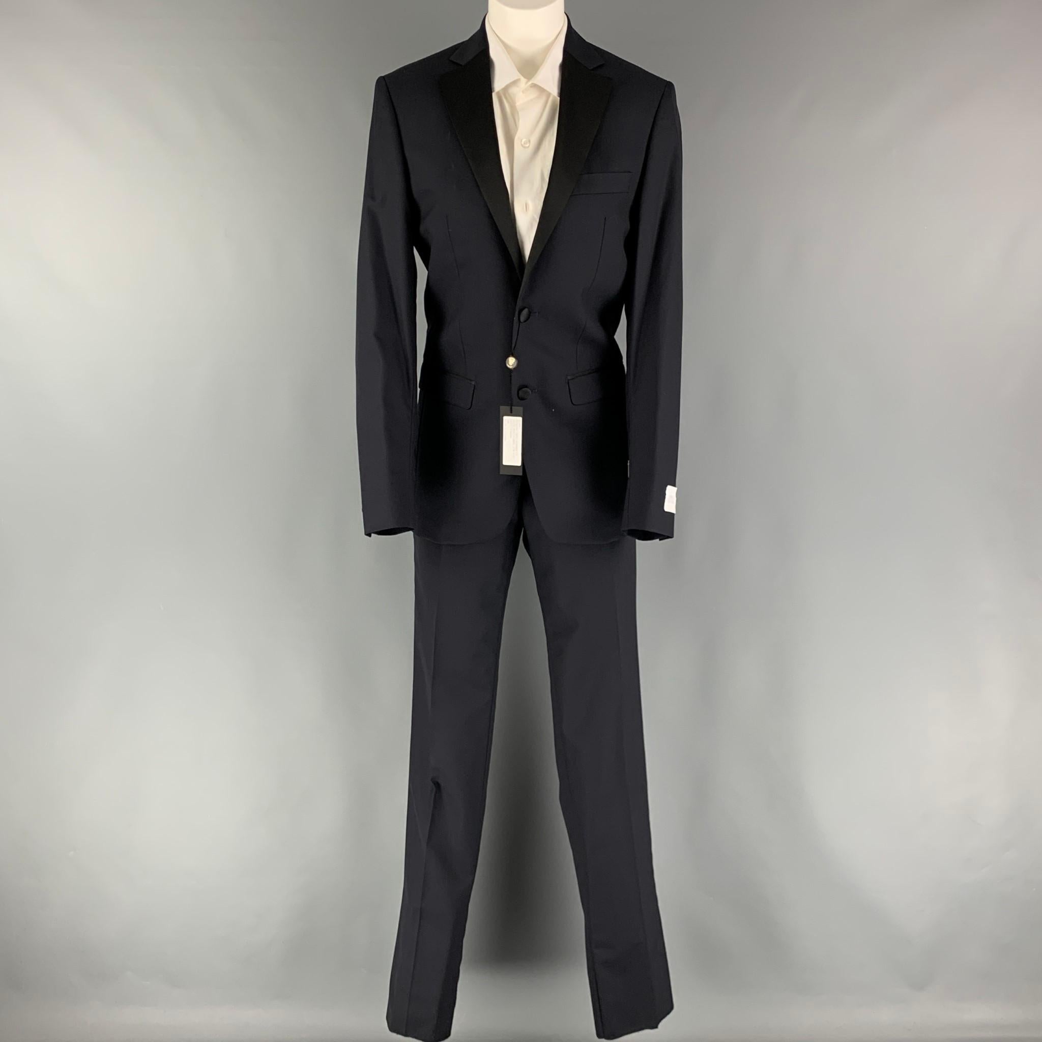 SIMON SPURR VALDEX Size 36 Regular Black Wool Notch Lapel 30 36 Tuxedo In New Condition In San Francisco, CA