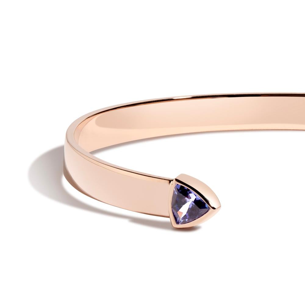 Contemporary Simone Cuff, Tanzanite Trillion Cuff in Rose Gold For Sale