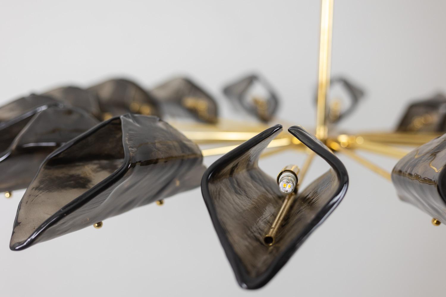 20th Century Simone Malachin. Murano glass “star” chandelier. Contemporary. For Sale