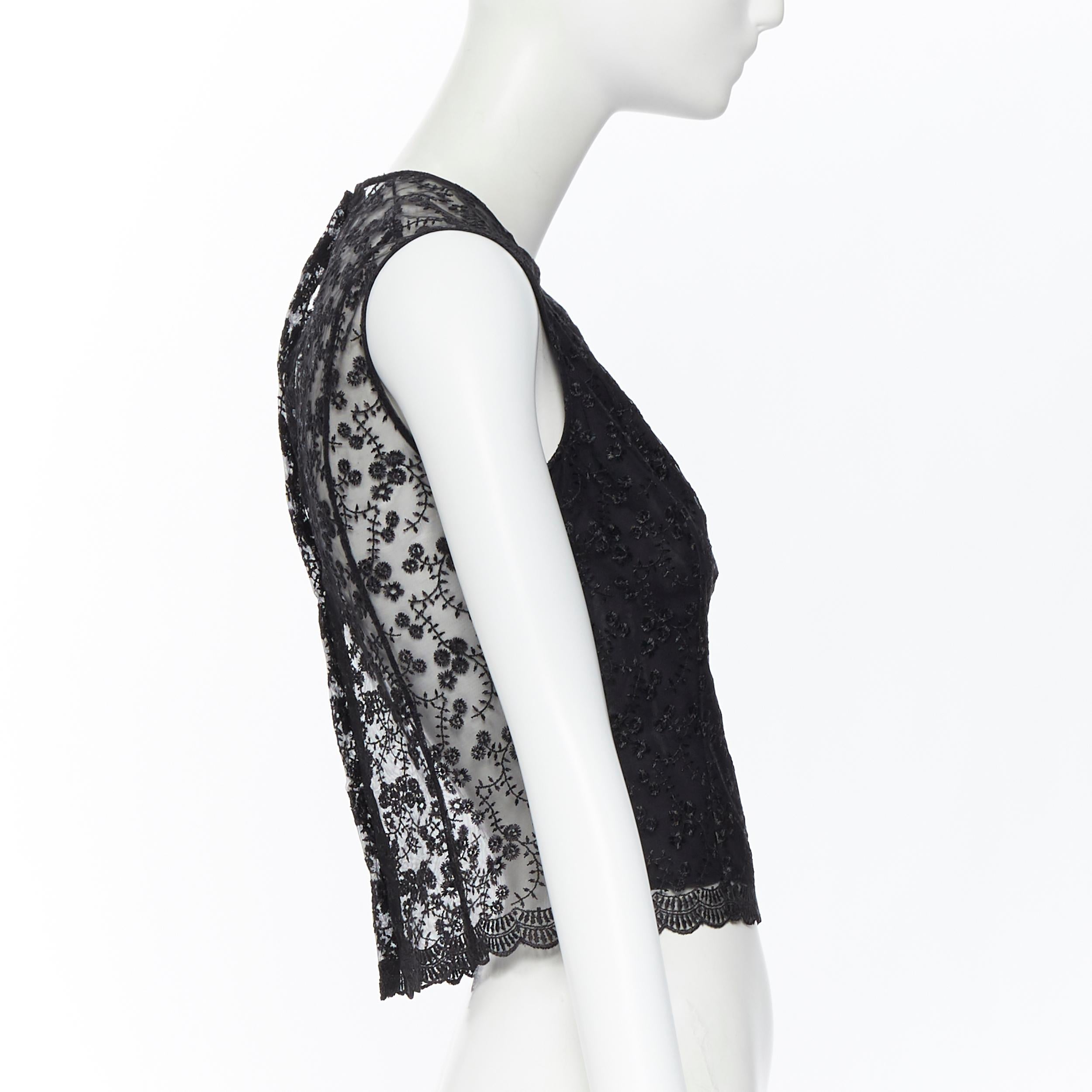 SIMONE ROCHA black floral embroidered mesh scalloped hem sheer back crop top S
Brand: Simone Rocha
Designer: Simone Rocha
Model Name / Style: Sheer top
Material: Composition label removed
Color: Black
Pattern: Floral
Closure: Button
Extra Detail: