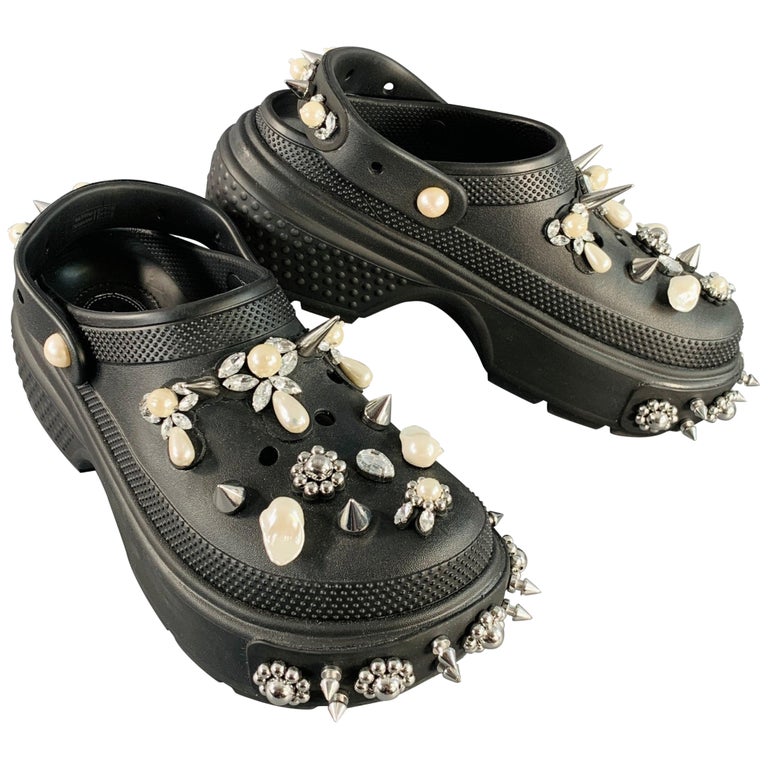 SIMONE ROCHA Size 10 Black Studded Embellishment Rubber Slip  display picture 2