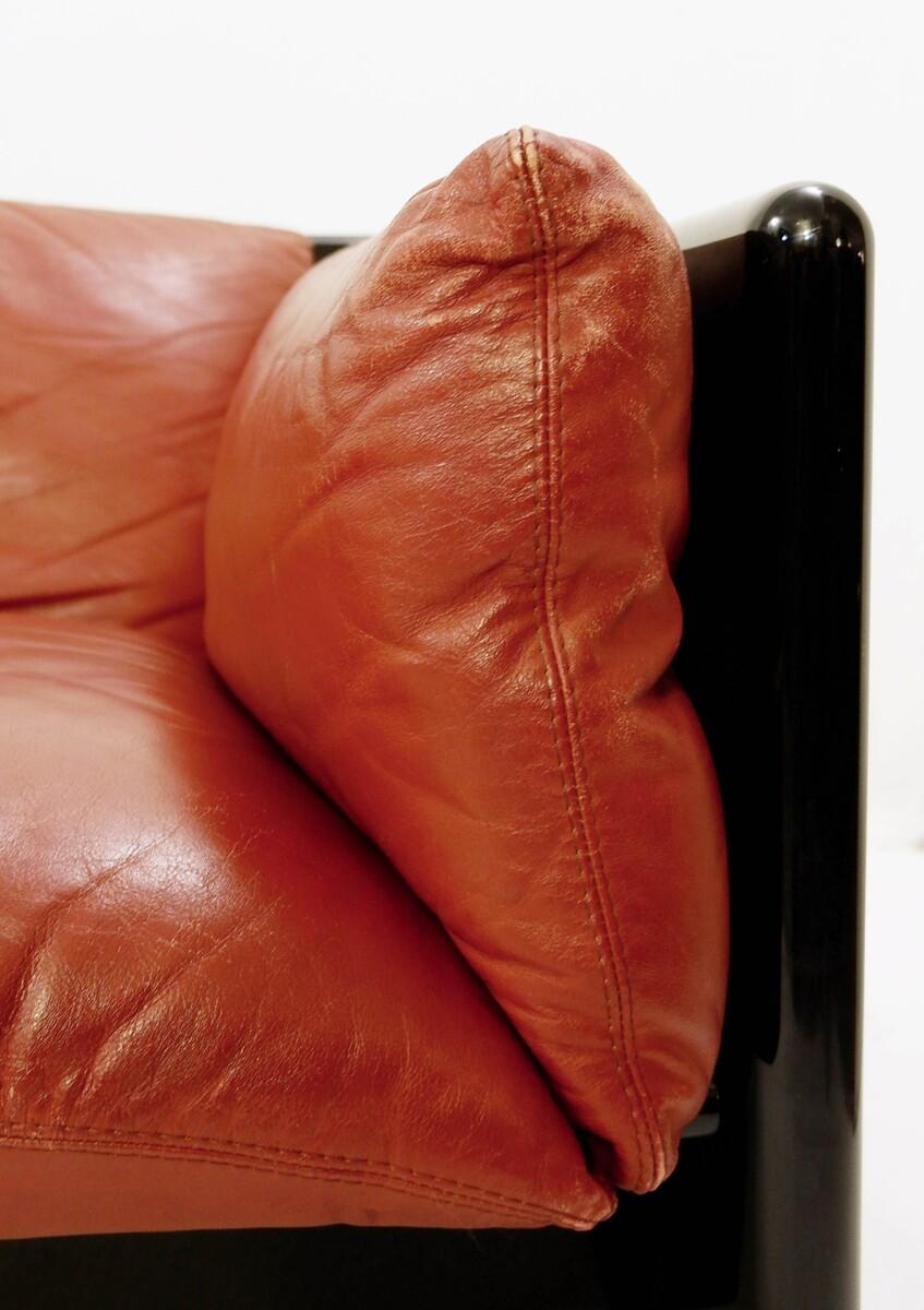 'Simone' sofa by Dino Gavina for Studio Simon, Italy 1970s
Incredible piece in good condition.
