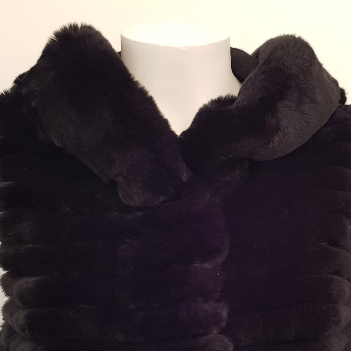 Simonetta Ravizza Black Lapin Fur Jacket M In Excellent Condition In Gazzaniga (BG), IT