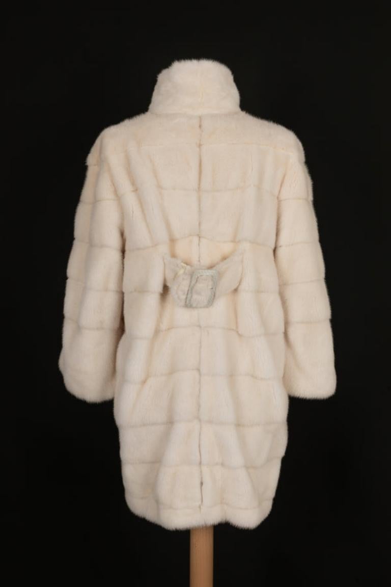 Simonetta Ravizza White Mink Coat In Excellent Condition For Sale In SAINT-OUEN-SUR-SEINE, FR